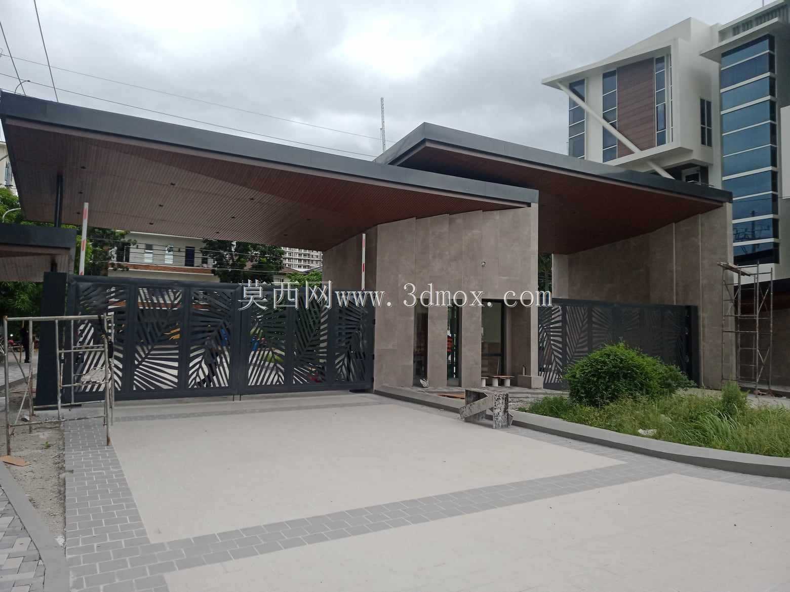 4米宽的棕榈叶设计美观大门