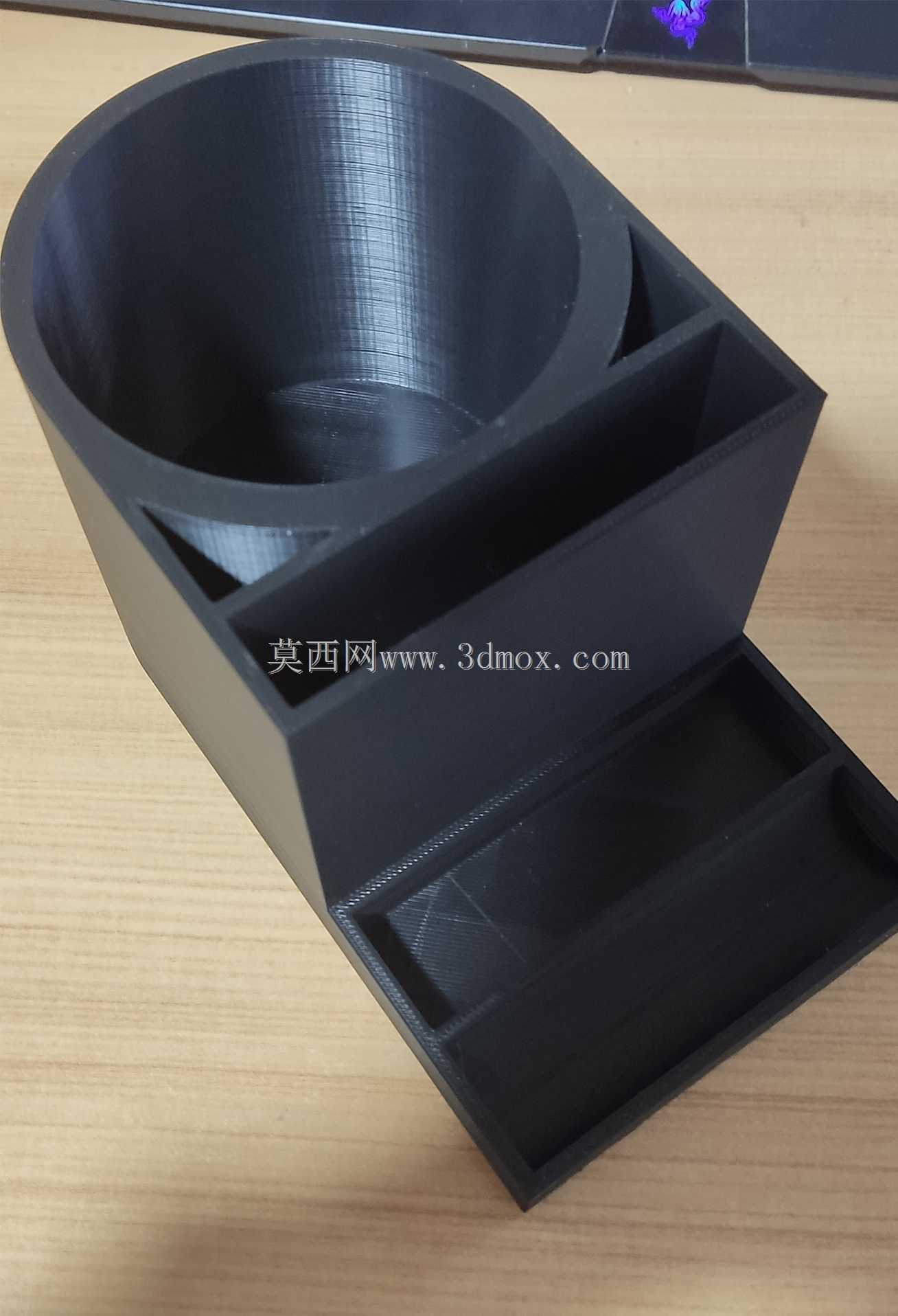 多用途铅笔架