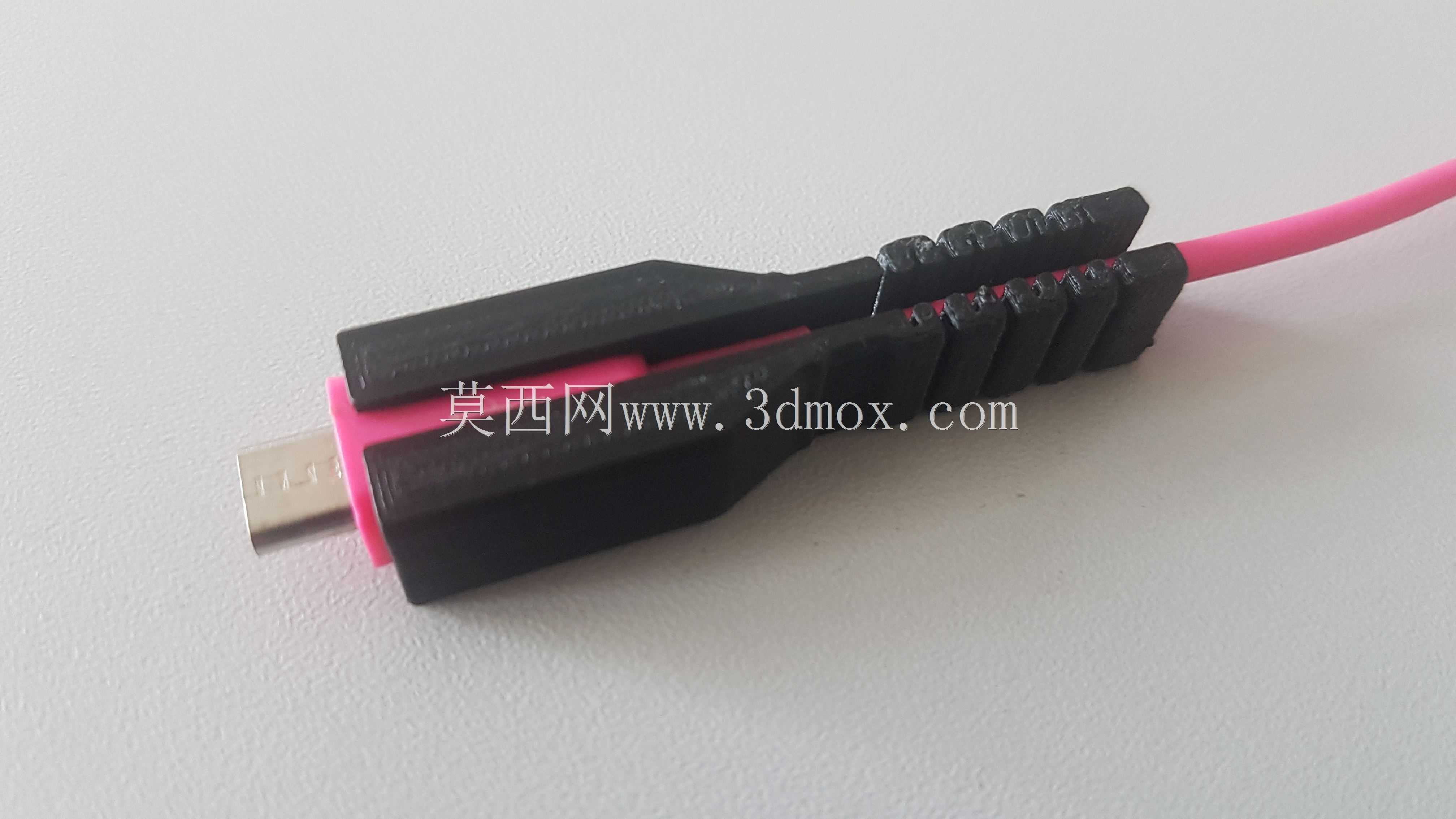Micro USB���±�����