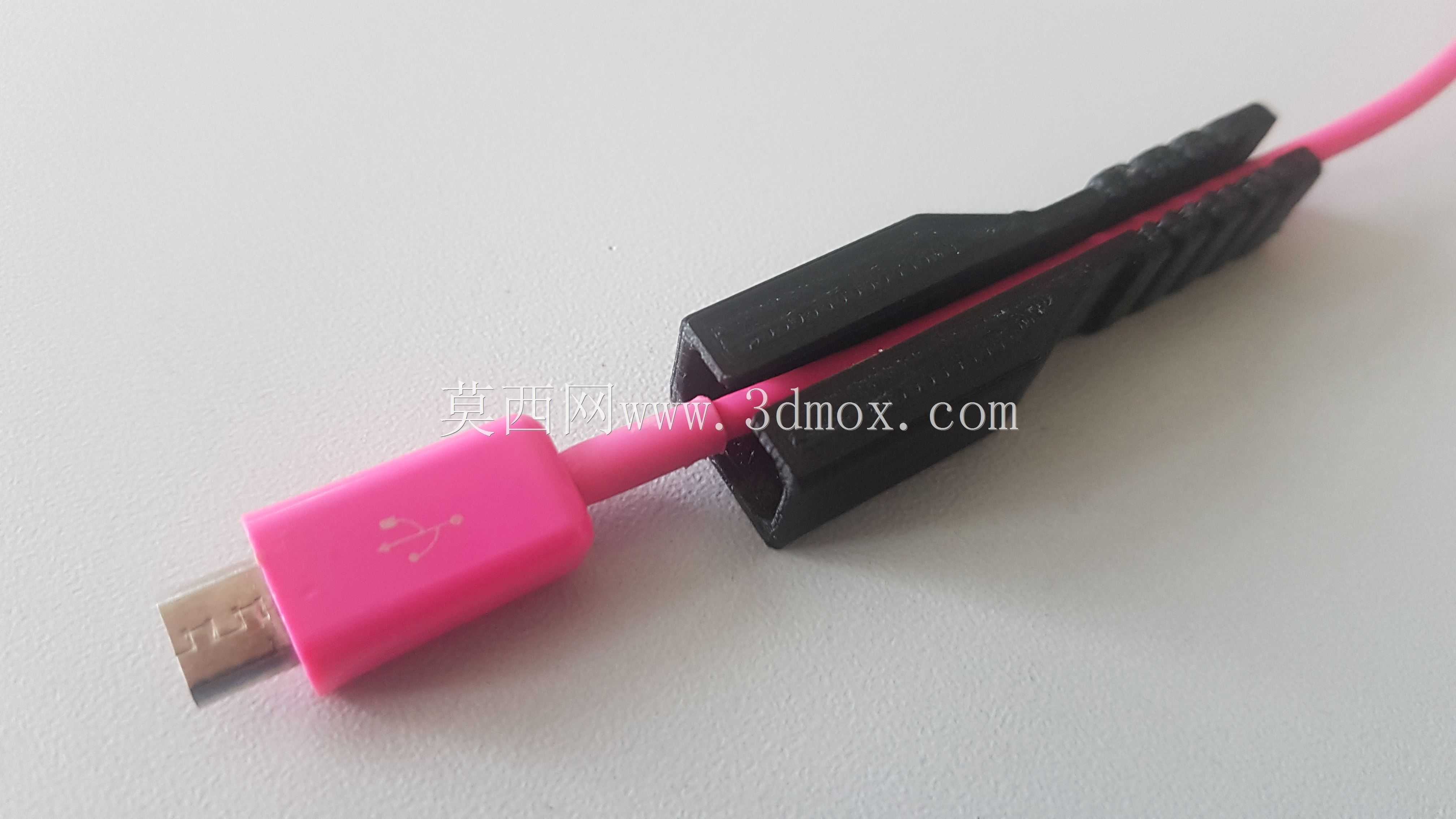 Micro USB���±�����