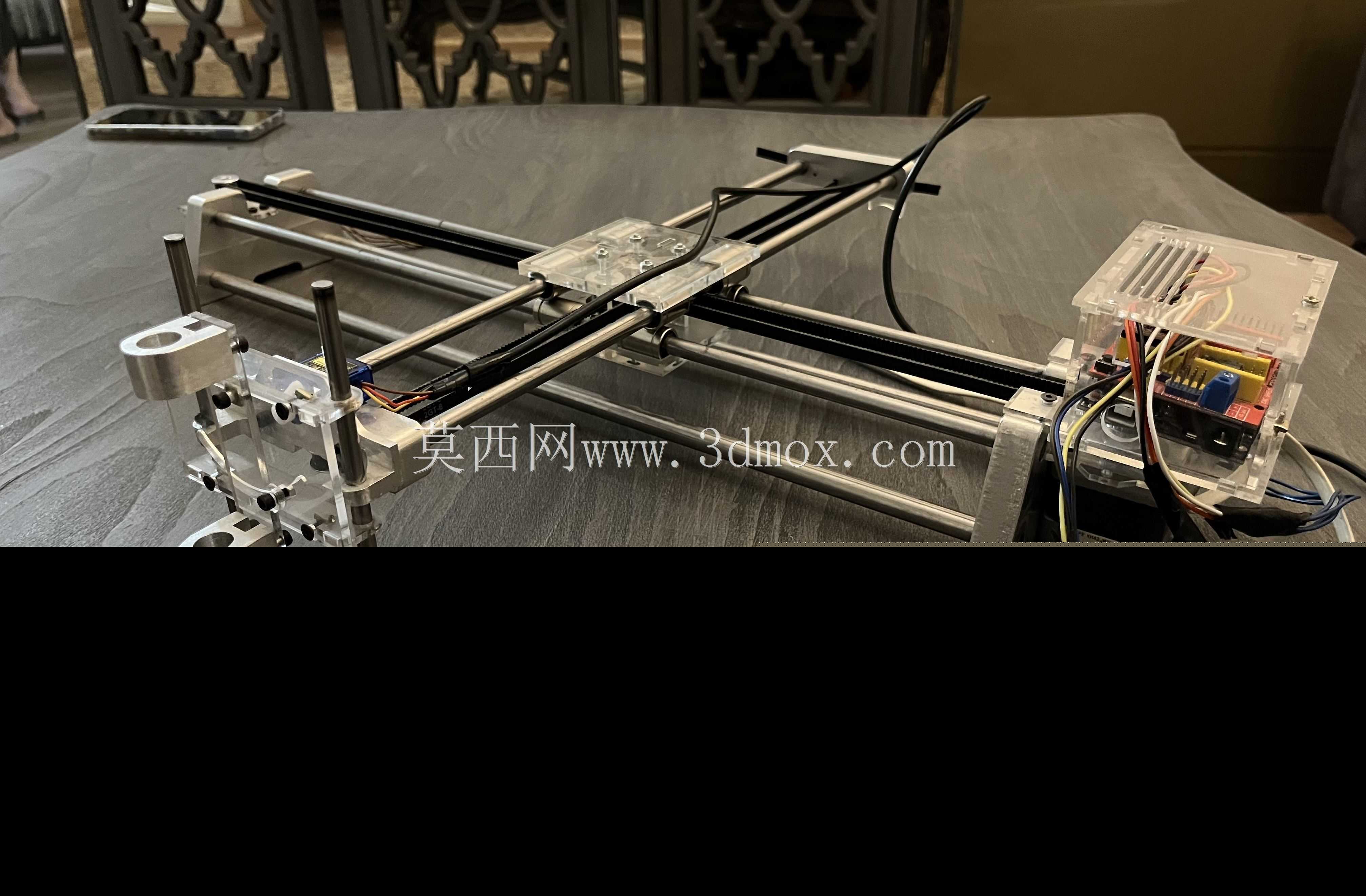 A3 笔式绘图仪 (MaxDarw) CNC