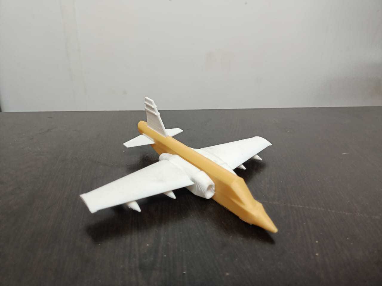 Su 25 Grach�����㣩