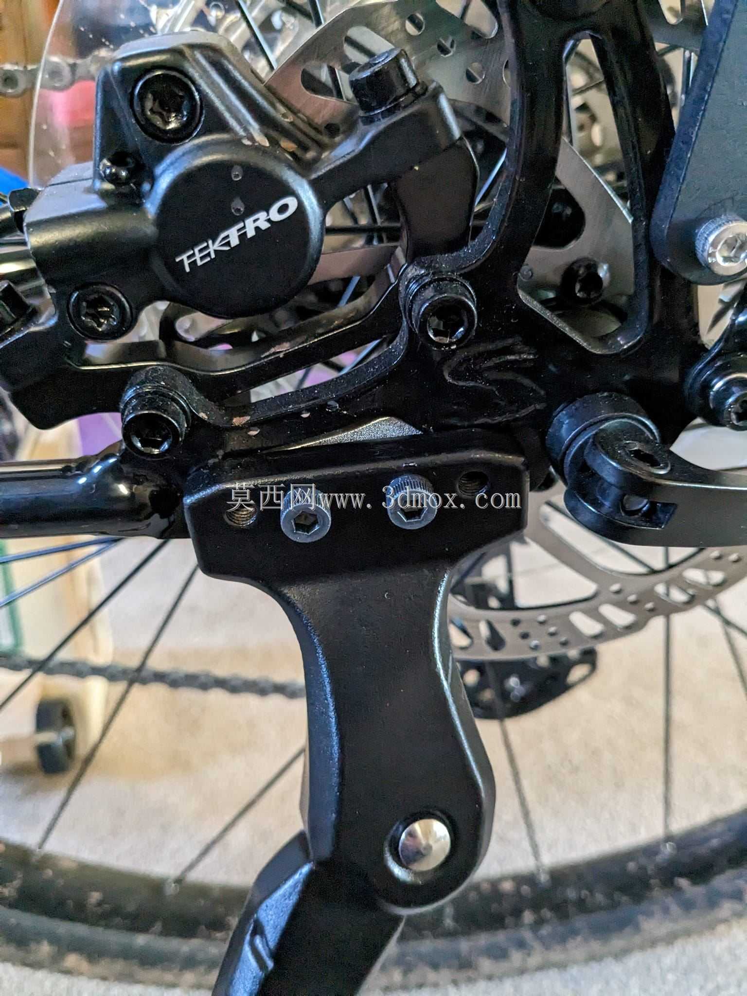 Surly Bridge Club ֧��������