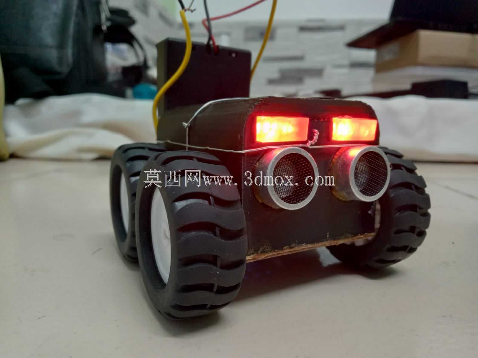 基于 LORA 的 BOT CAR 原型