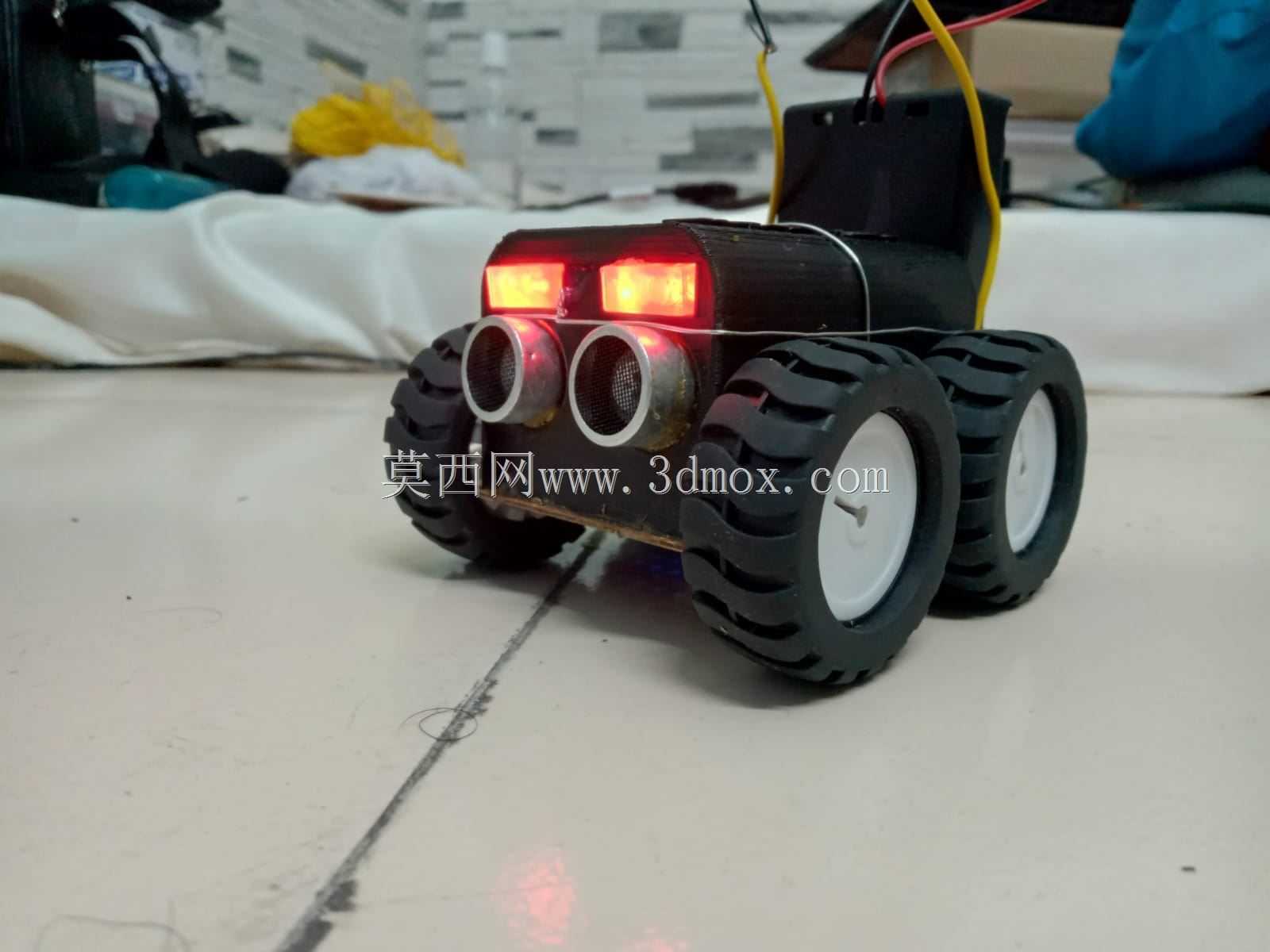 基于 LORA 的 BOT CAR 原型