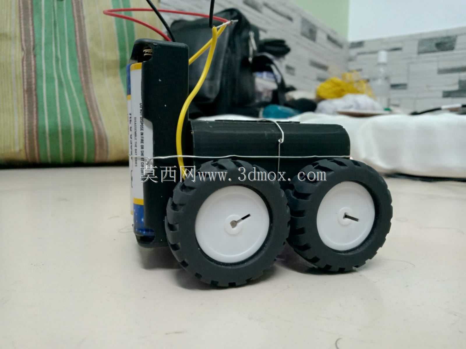 基于 LORA 的 BOT CAR 原型