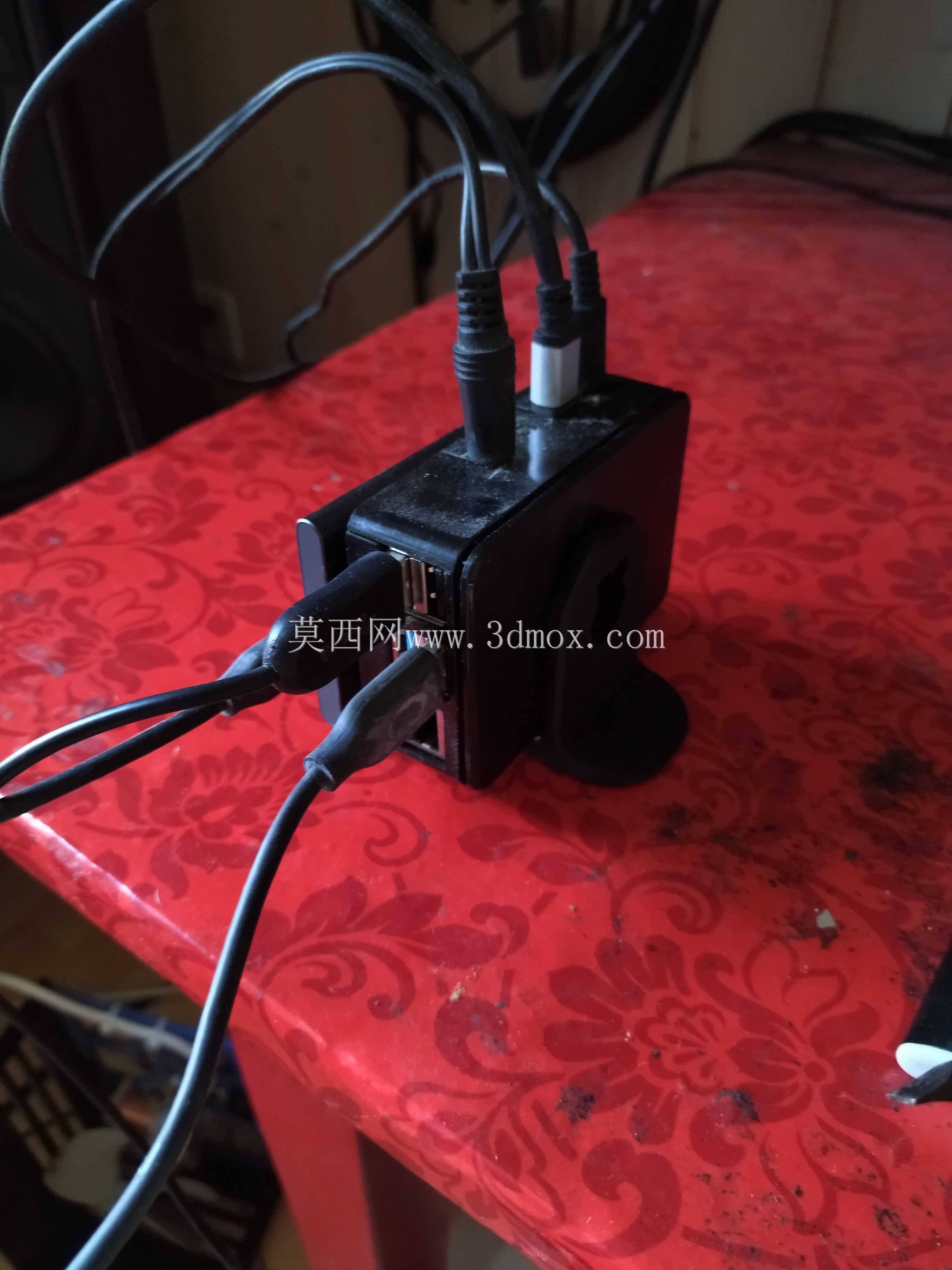 Raspi4支架