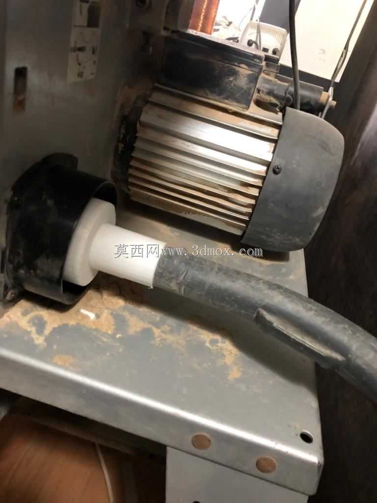 用于真空吸尘器的带锯真空适配器