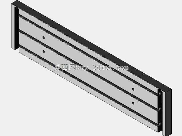 2019 年左右的 Haas TM-3P 工作台