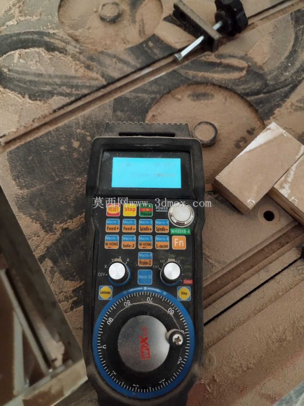 奥马尔的 CNC