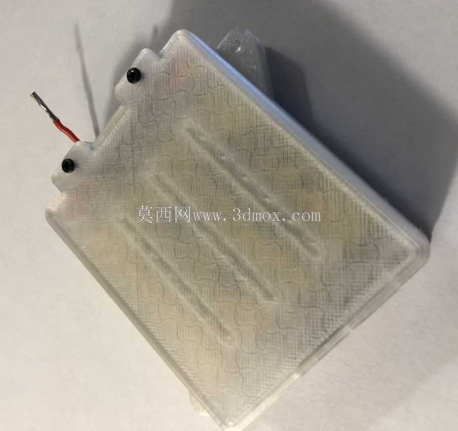 4节AA电池容器(或14500锂),带可拆卸盖子。