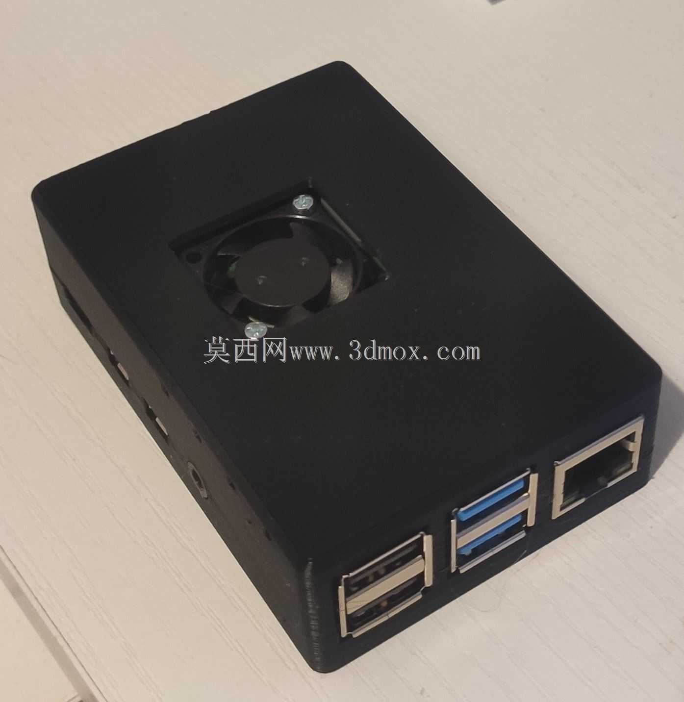 ��ݮ��4b POE�ֻ���