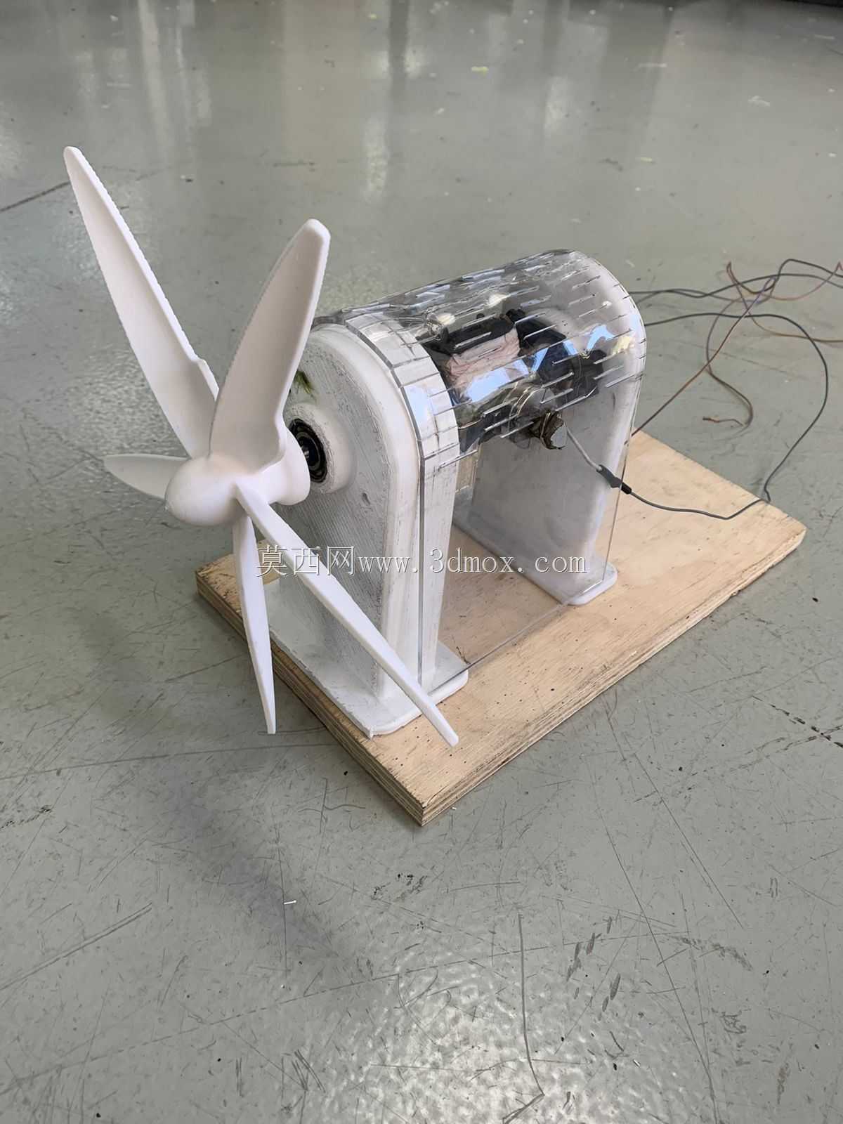 Eolic发电机/风力空气螺旋桨涡轮机HOMMADE