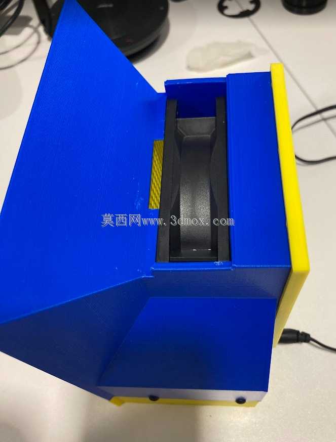 焊料烟雾提取器