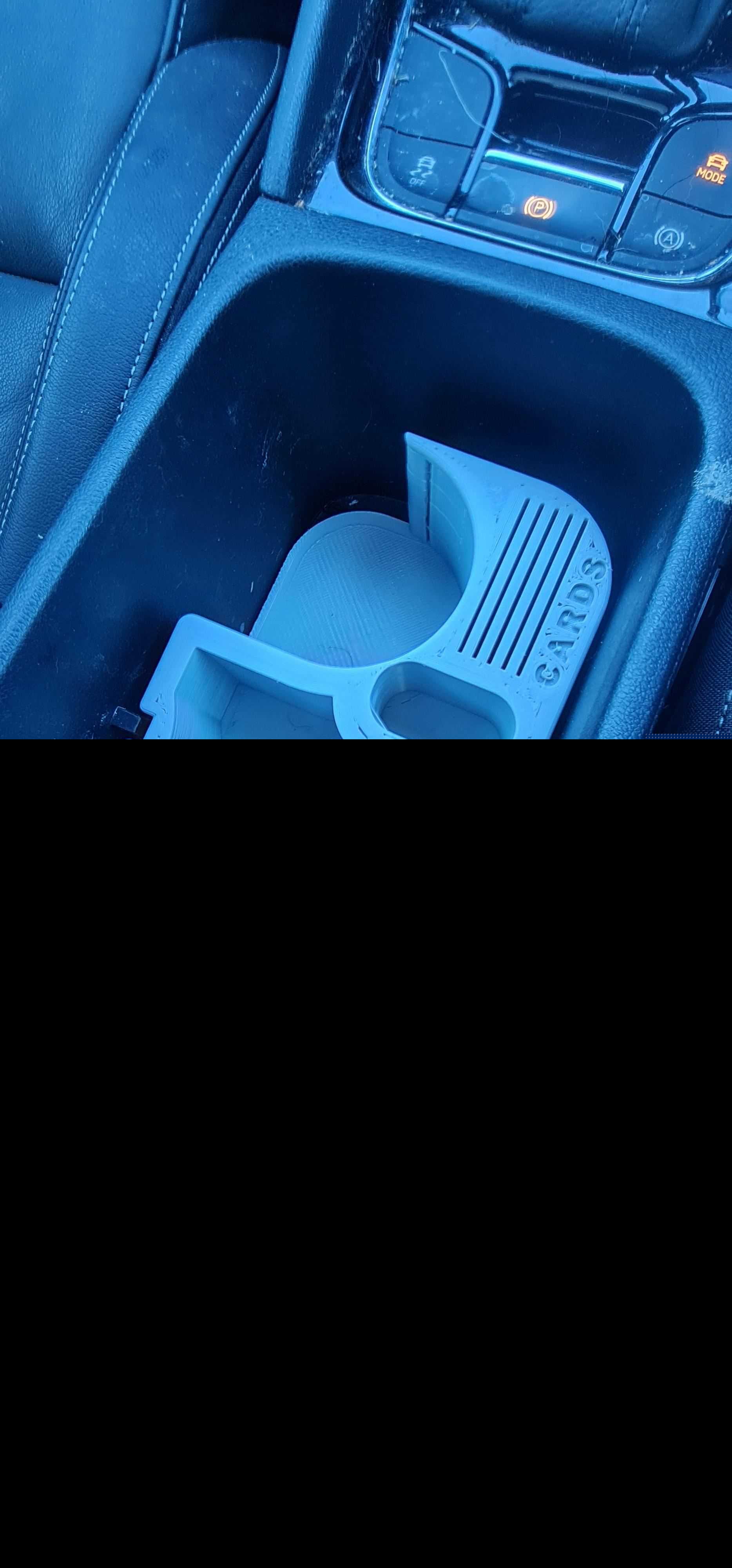斯柯达卡罗克杯架