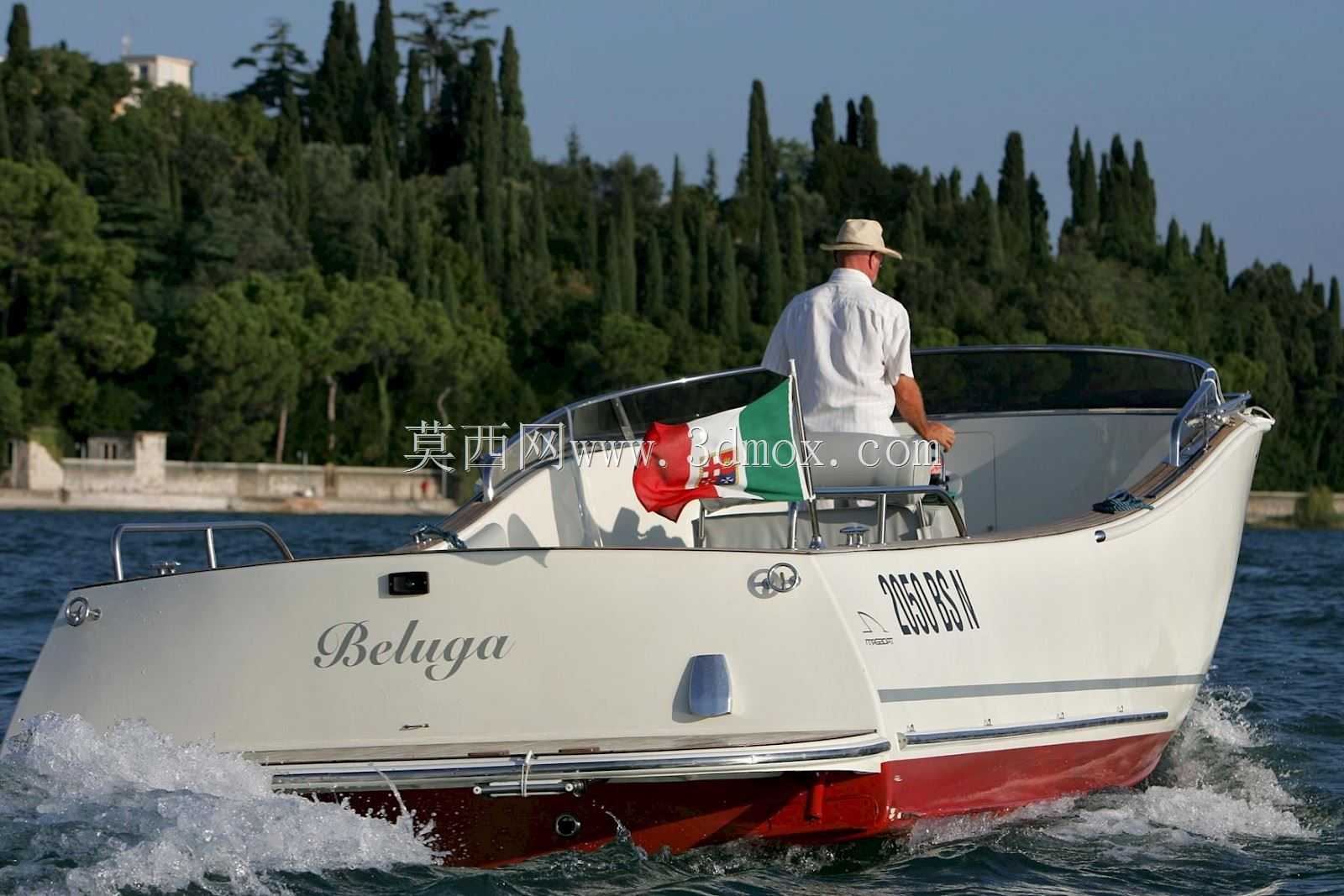 800 Marine
