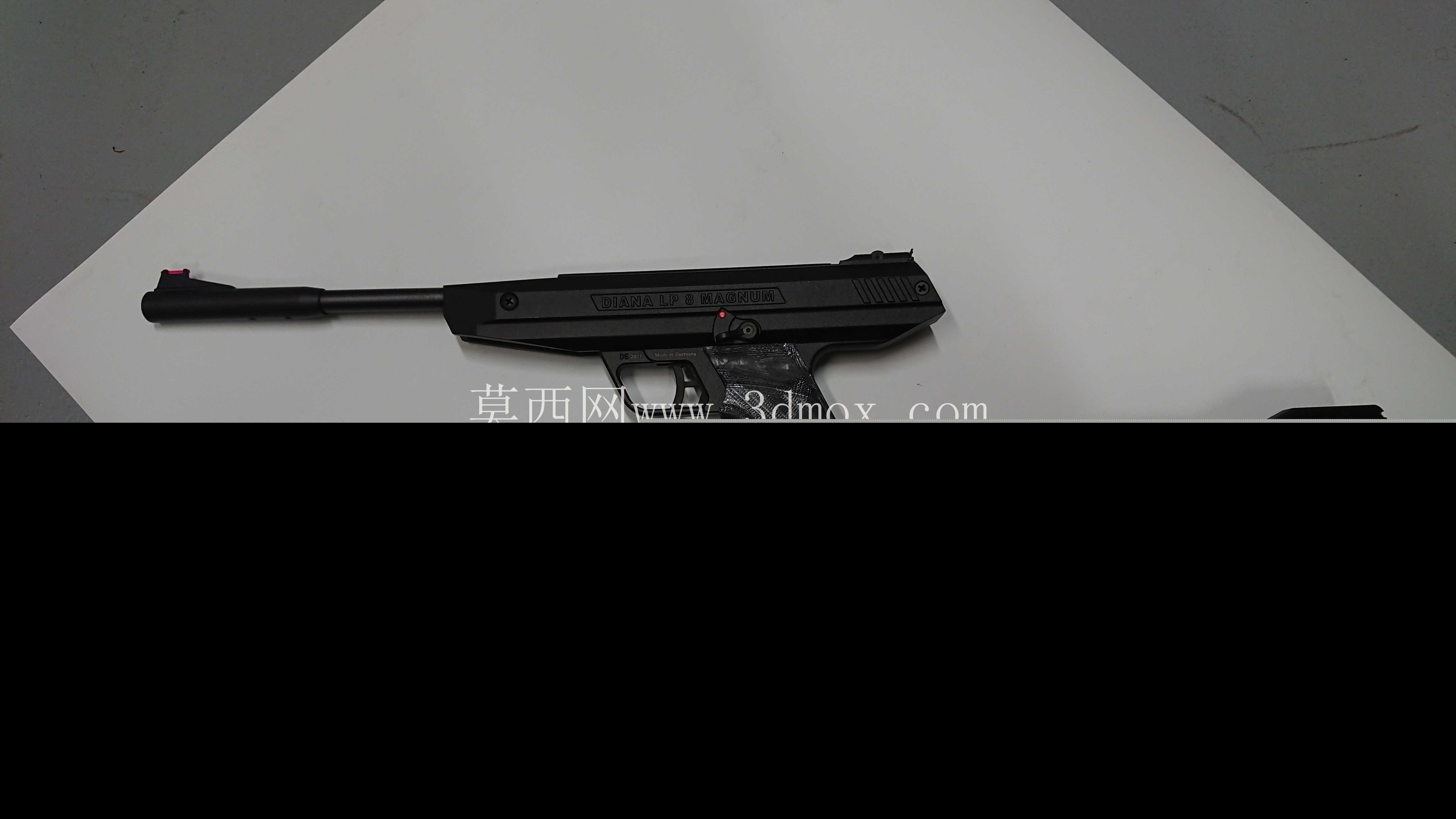 ������ LP8 Magnum ����
