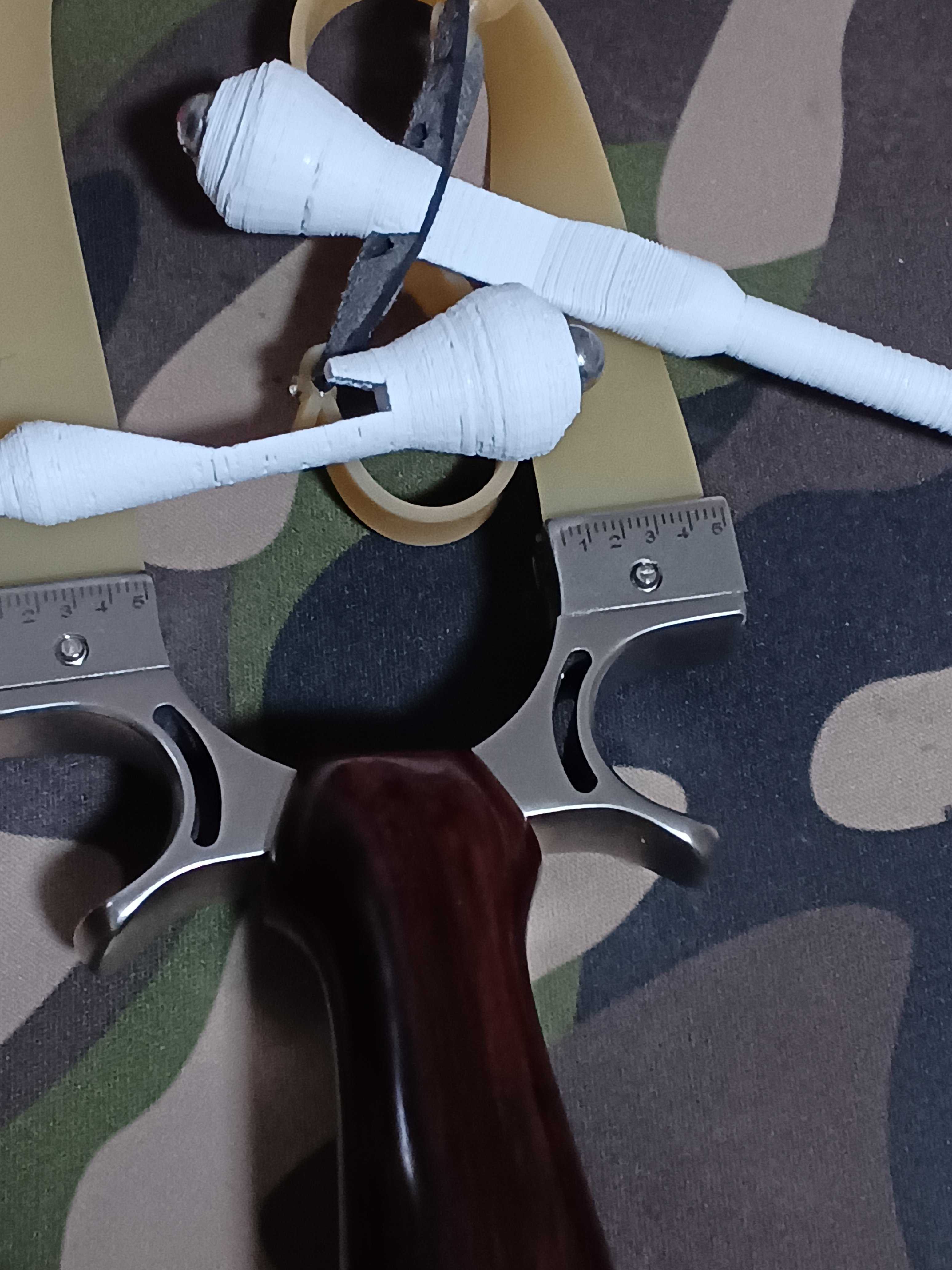弹弓三联装 8mm 球形 Stundart D20 L150