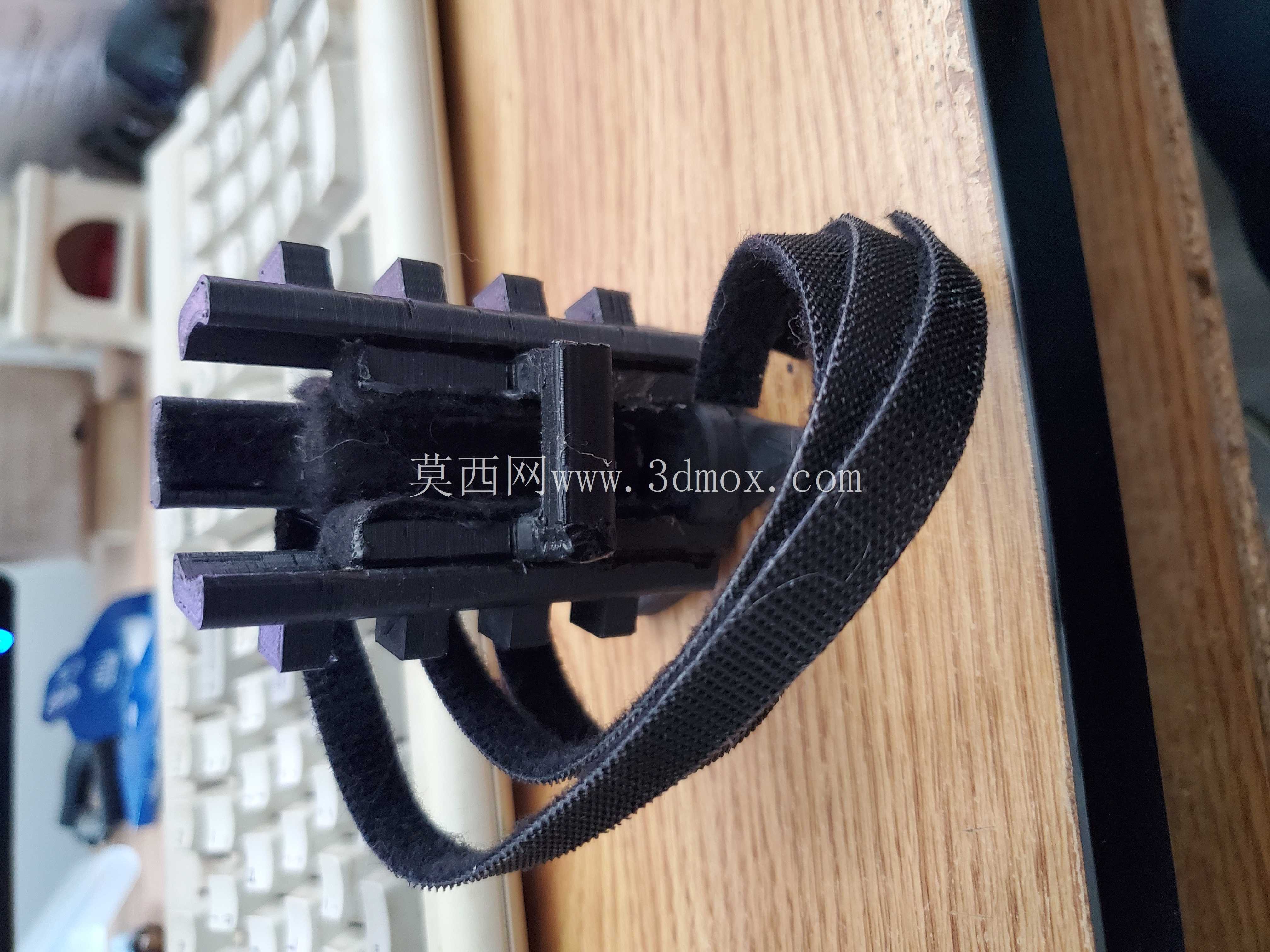 鸡爪假肢
