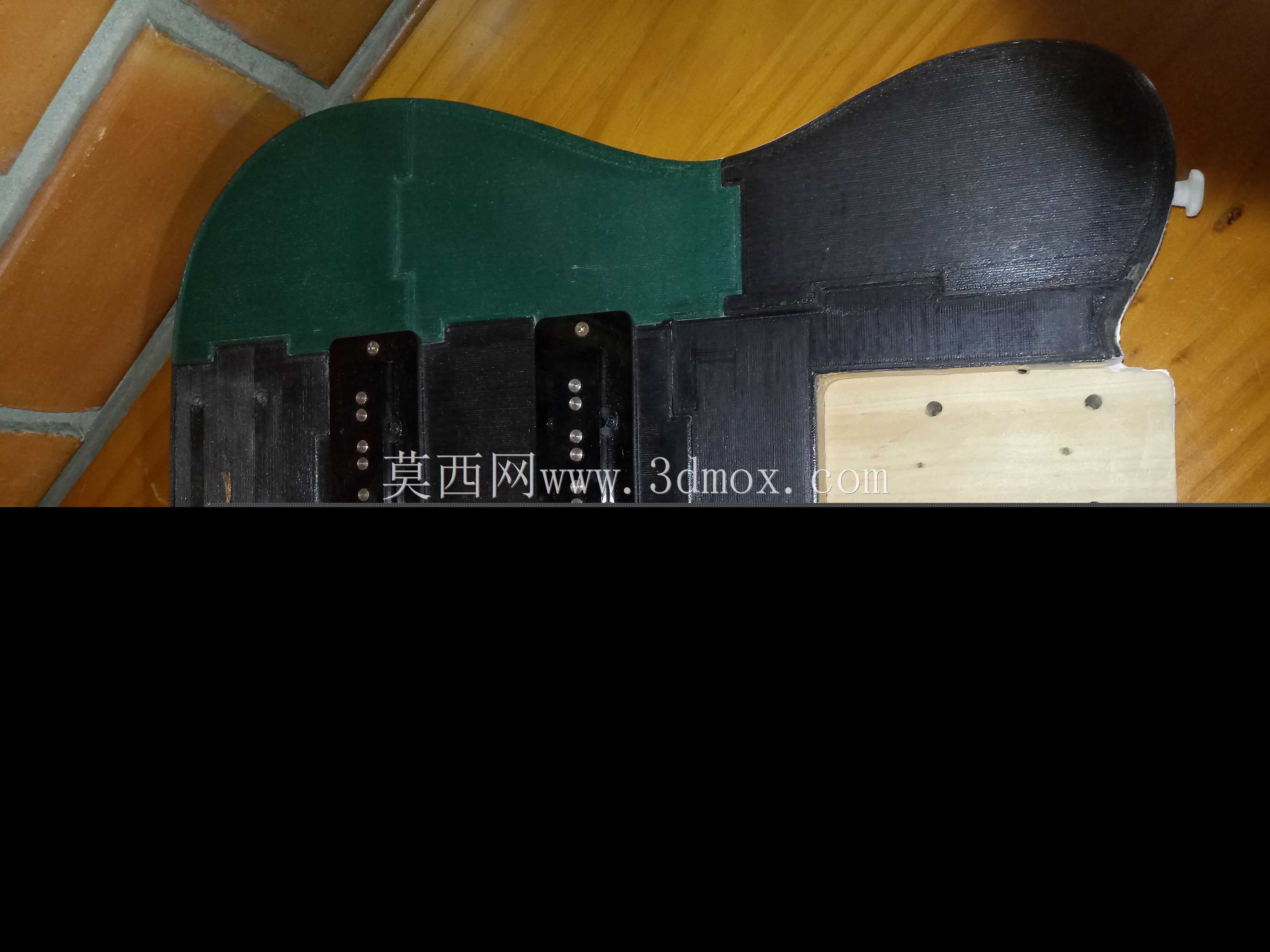 \�����Ļ�����Telecaster�������ɹ���ӡ