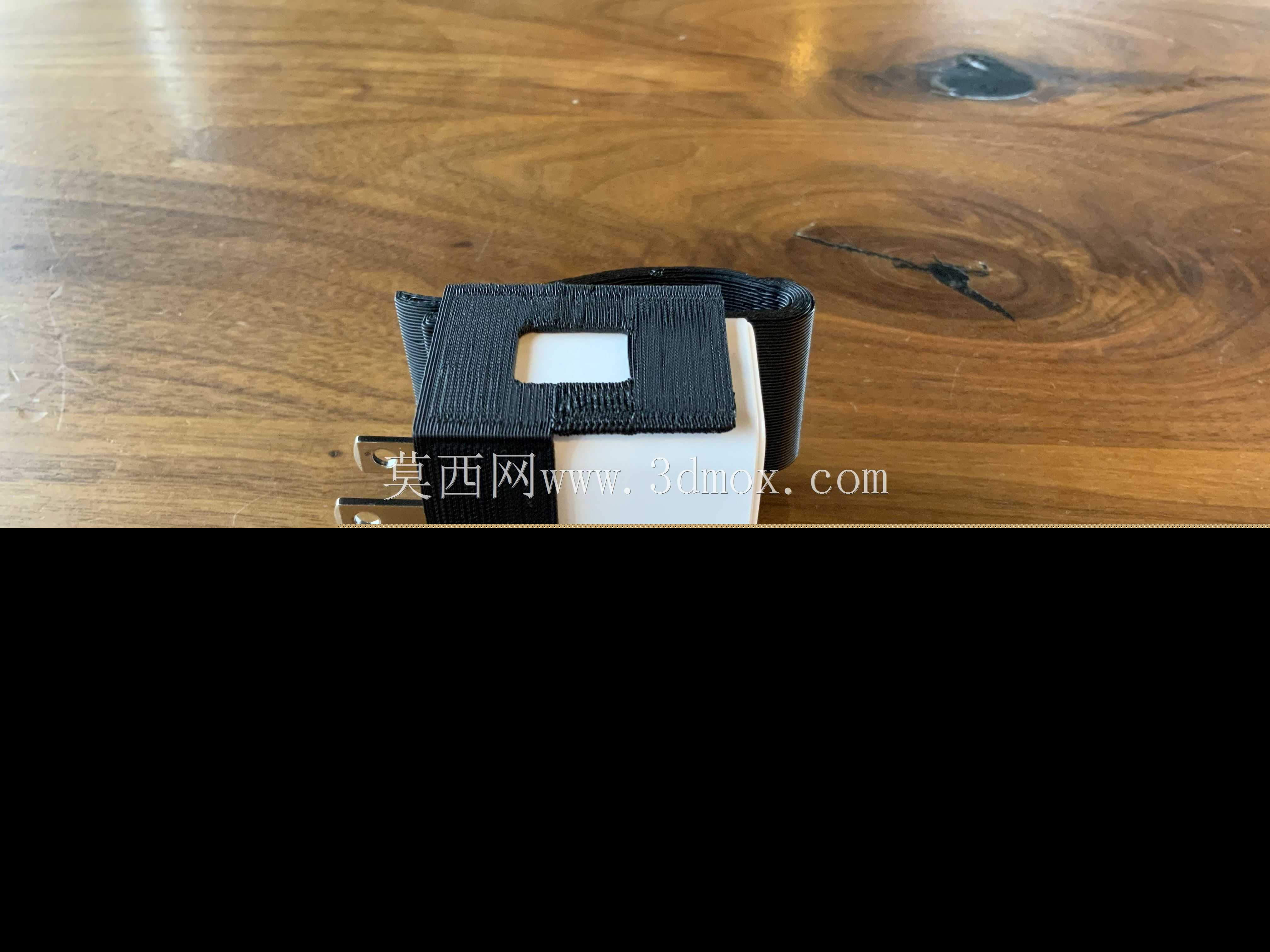 壁式充电器内裤夹