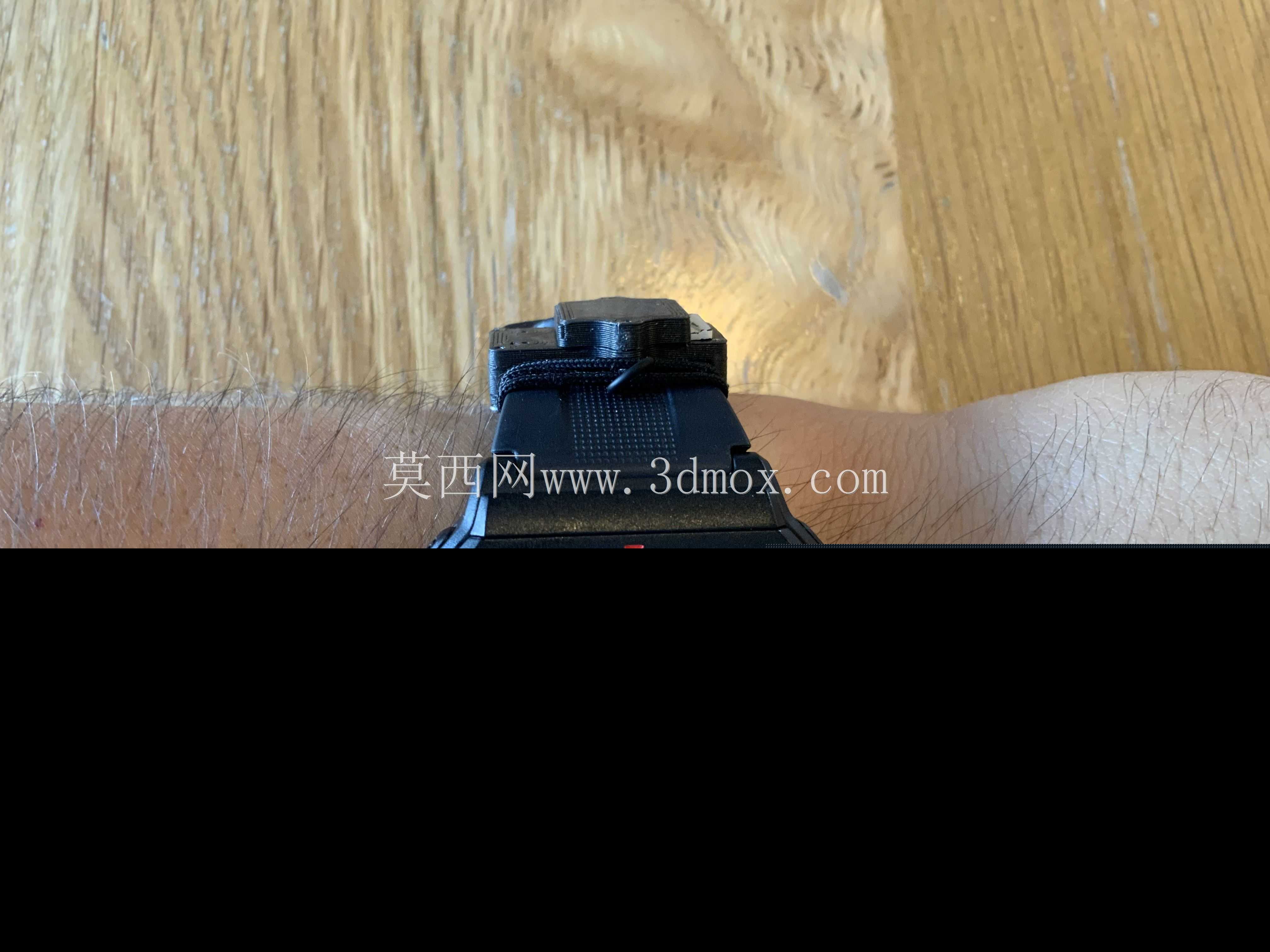 带点击支付功能的表带TF支架3.0