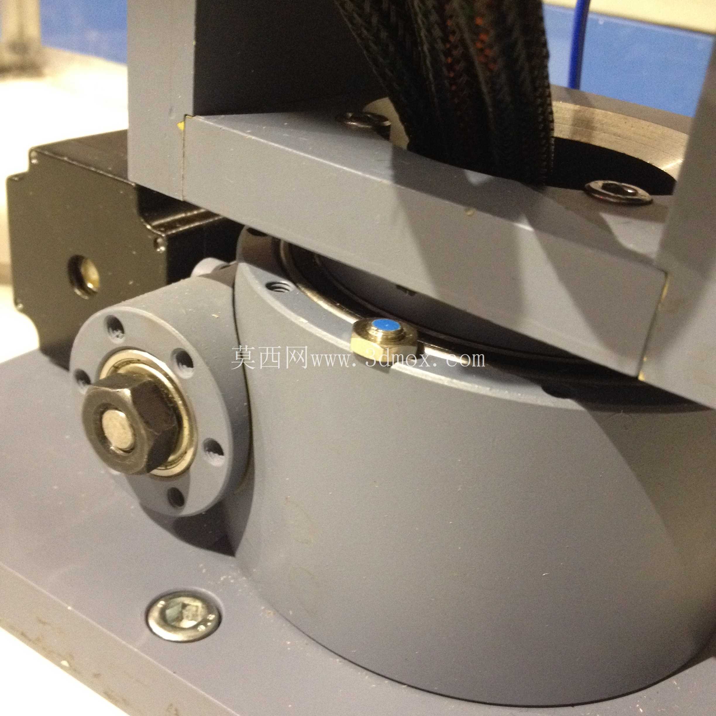 robot_arm_v1