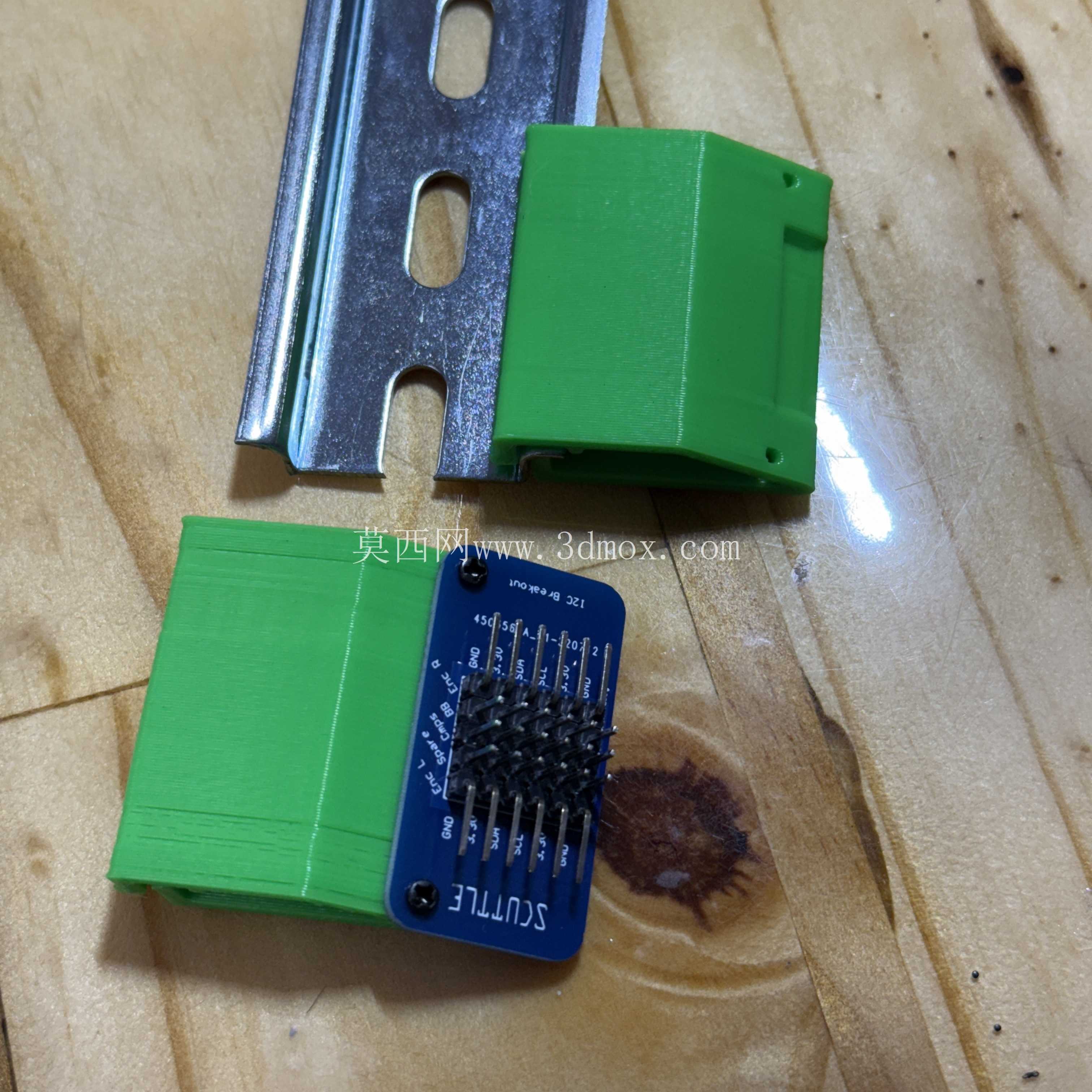 i2C_bus_bracket