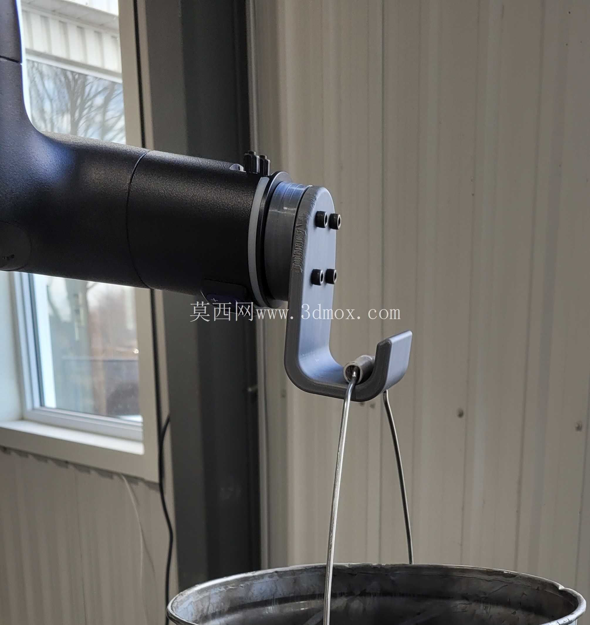 ���� Kinova Link 6 ��е�۵Ĺҹ�
