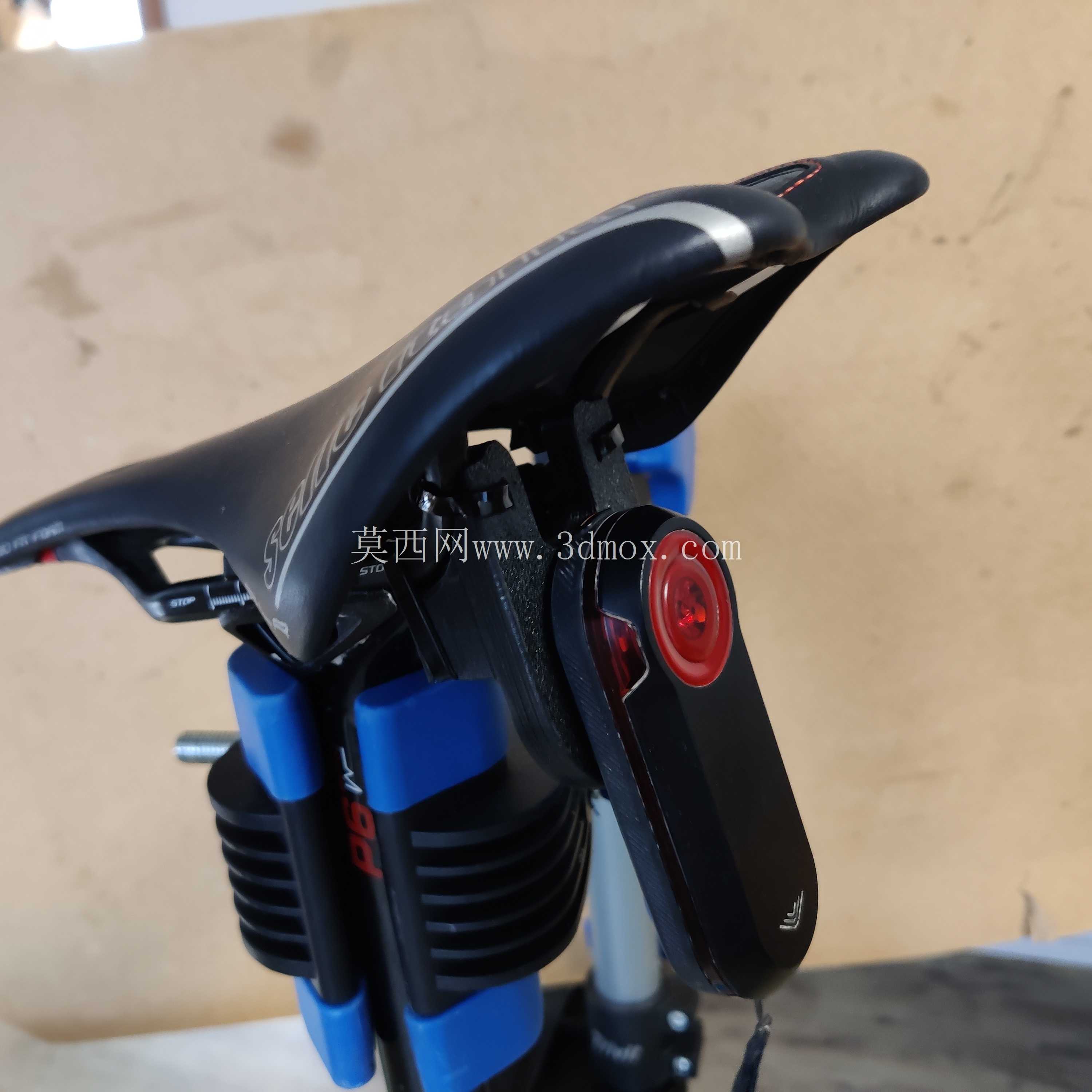 Garmin Varia Halter zweiteilig