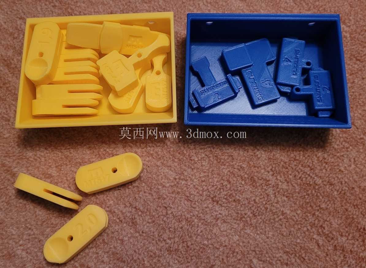 工具挂板收纳架系列,通用款和自行车专用款。