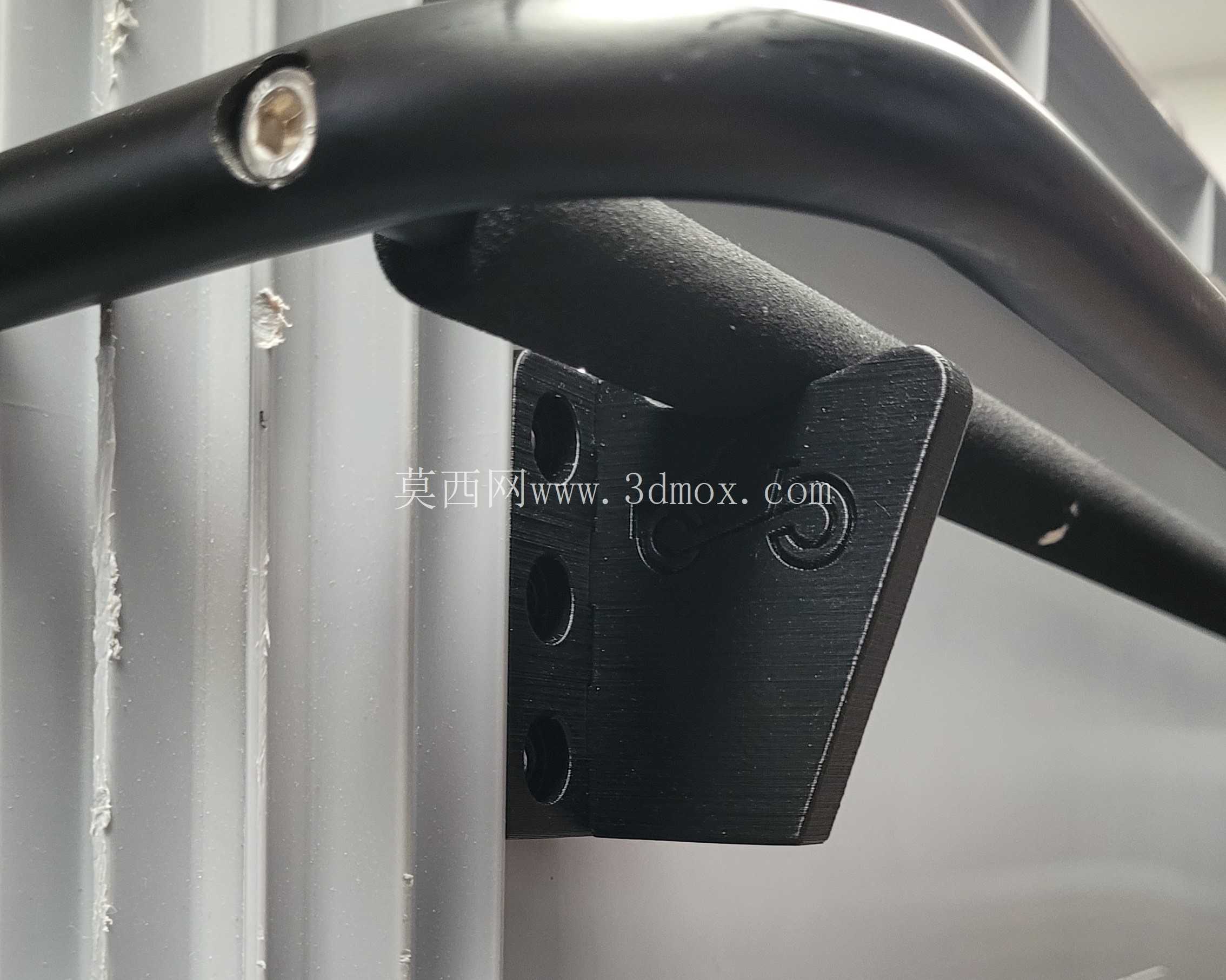 长尾箱翼 - 适用于欧式箱体的快速安装解决方案