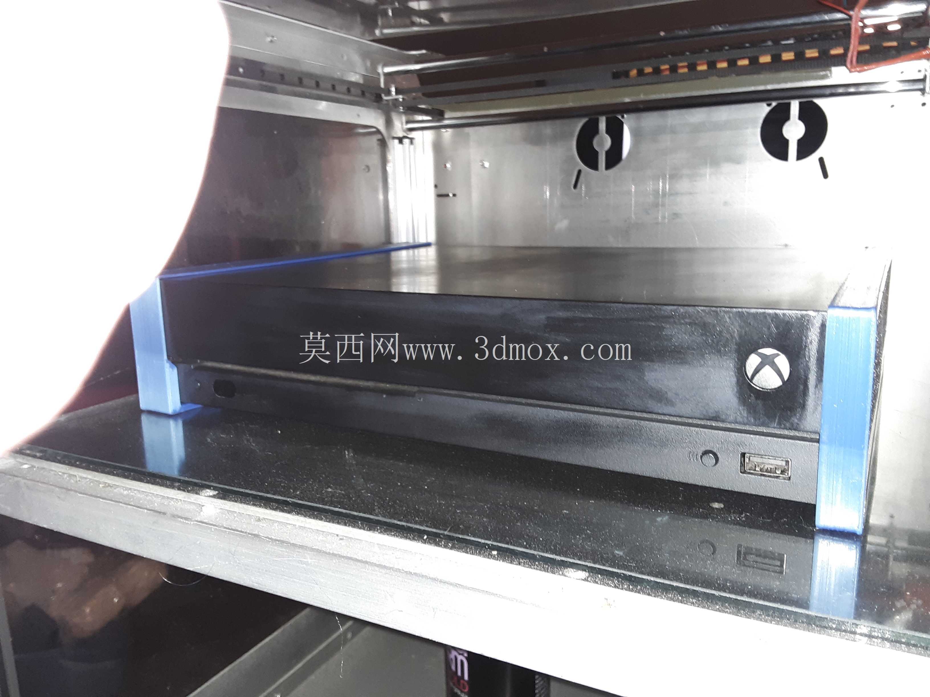 Xbox One X;空气滤清器框架
