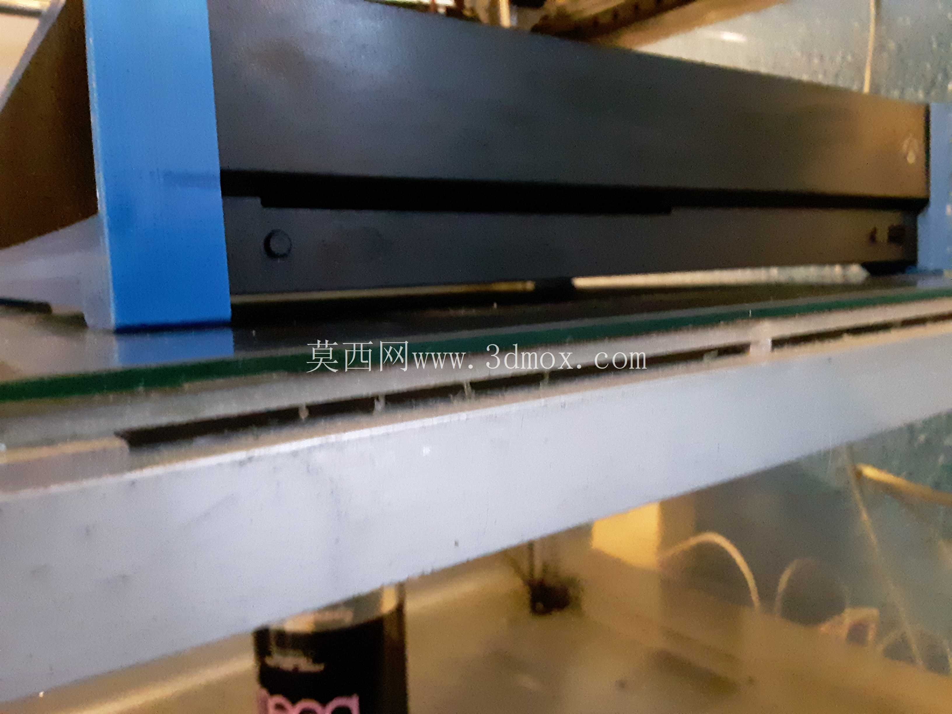 Xbox One X;空气滤清器框架