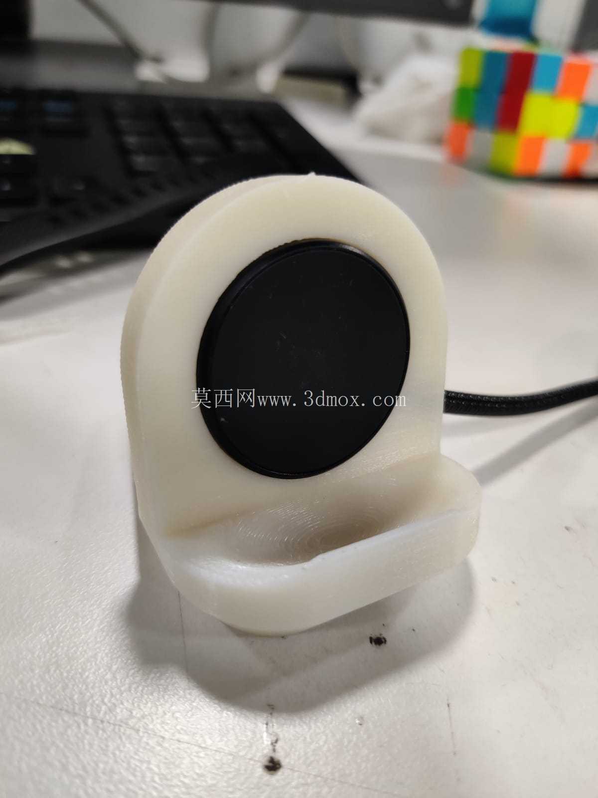 ���� Watch 3 ���߳����֧��