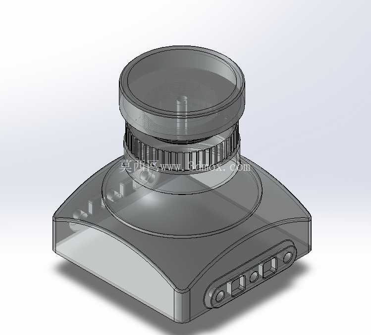 带镜头的相机 – 由 Cyriac(CADD Centre Kottayam)提供