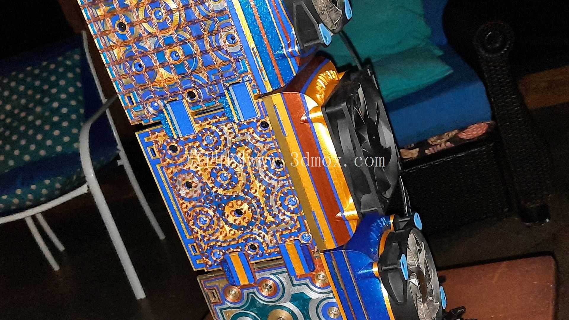'Printaquad' 3D��ӡ�ɶѵ���Ӳ��֧�ܣ���120mm���Ȱ�װλ�ʹ�ֱ֧��ѡ��