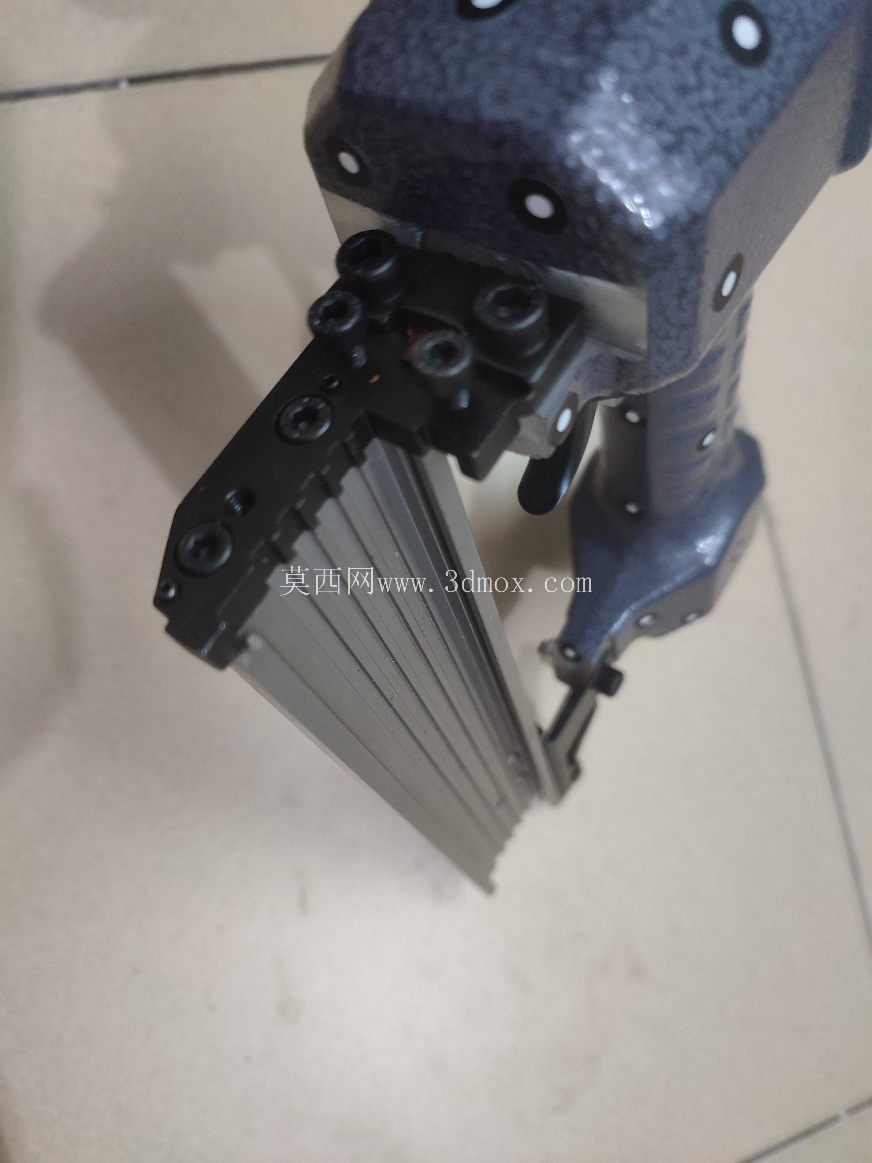 ������ǹ F30A [ī����]