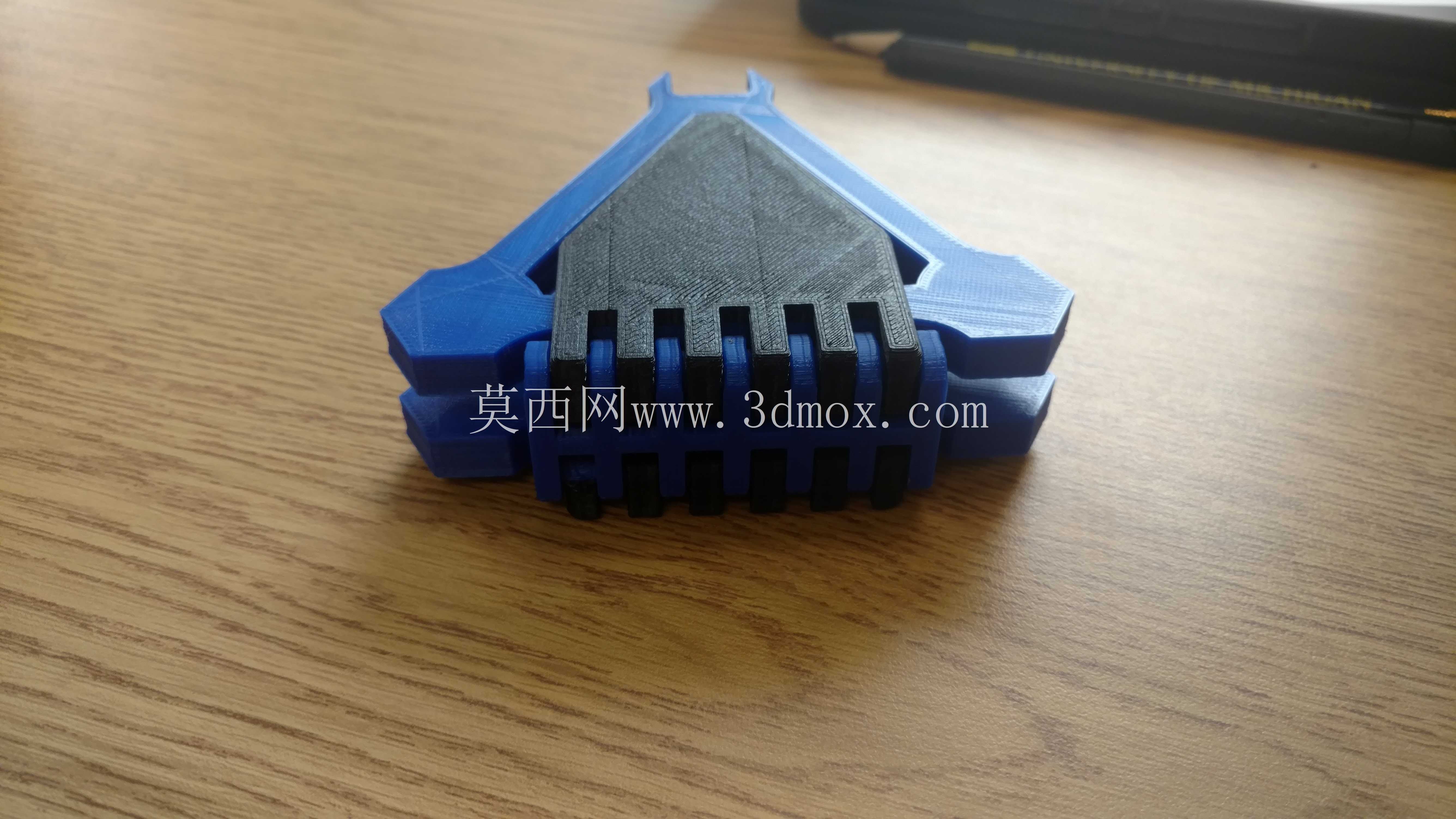 灵活通用手机支架