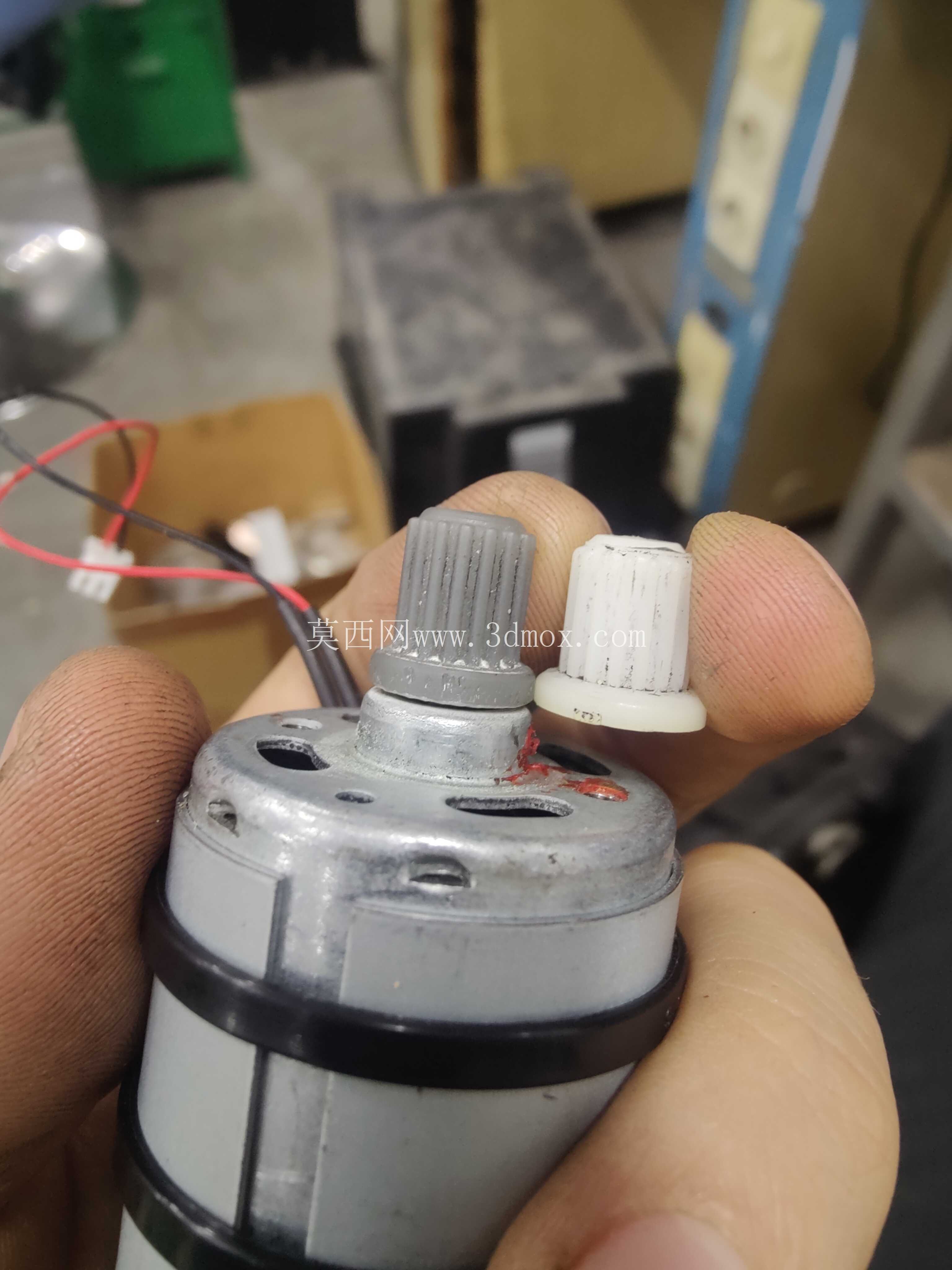 thrustmaster t150 / TMX FFB 电机齿轮