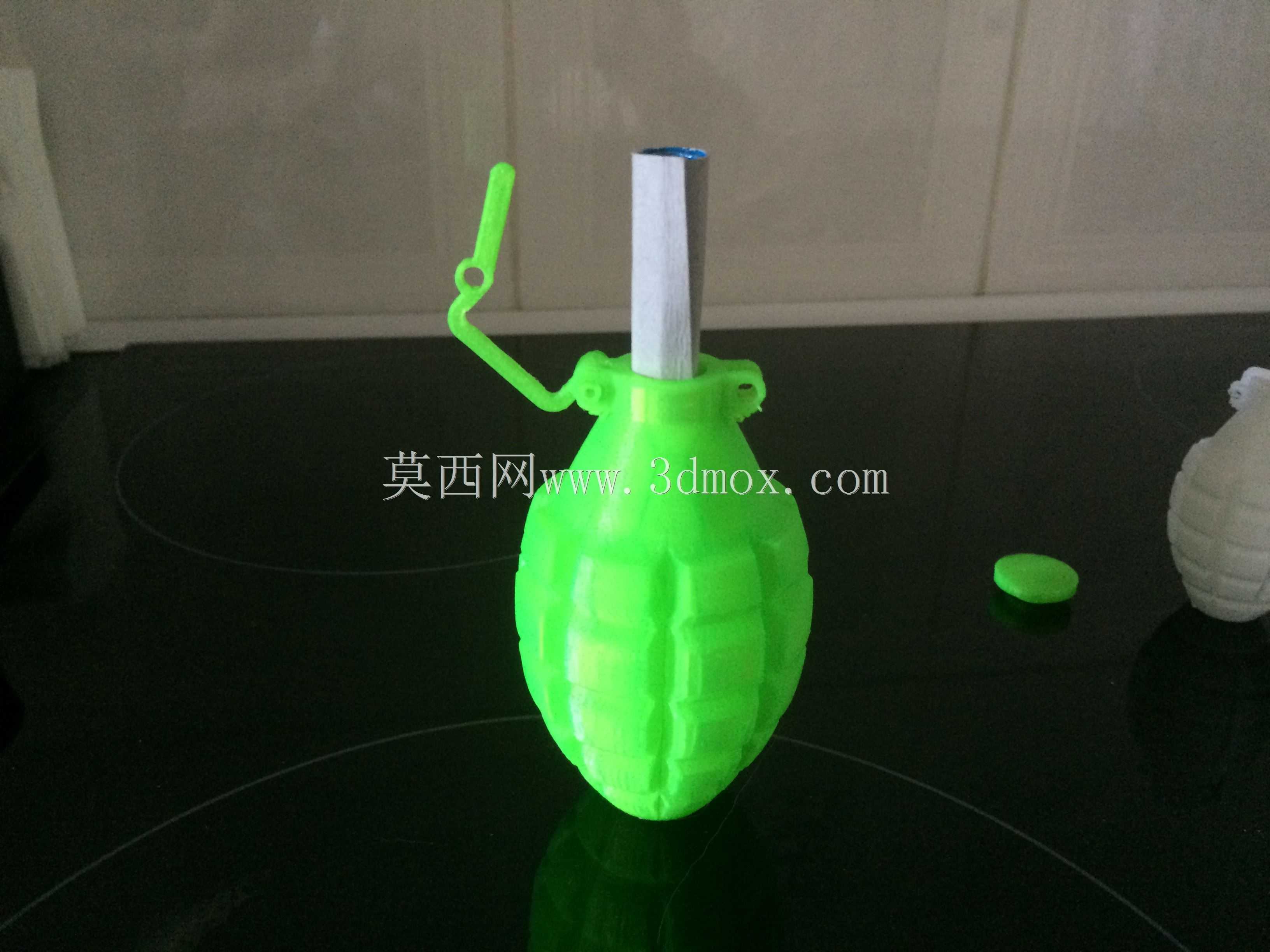 手榴弹