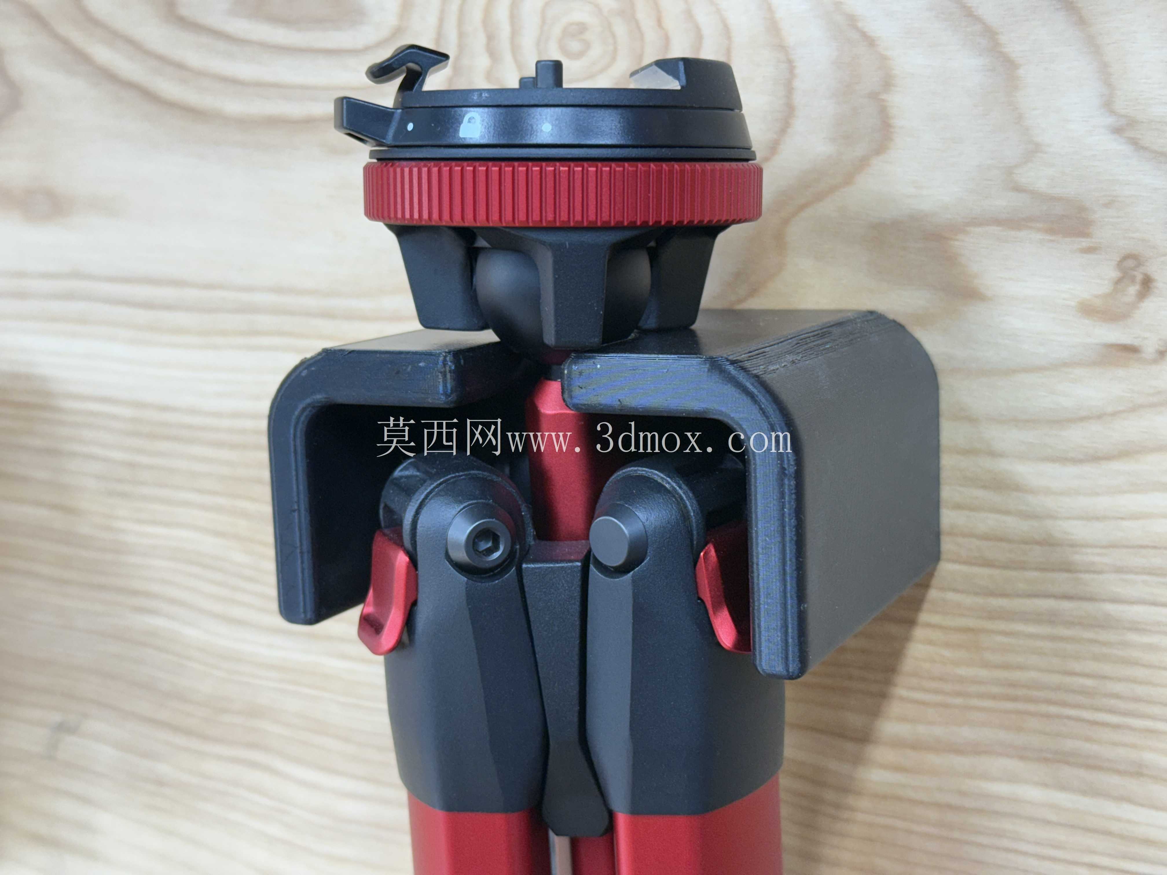 Peak Design 旅行三脚架壁挂式衣架