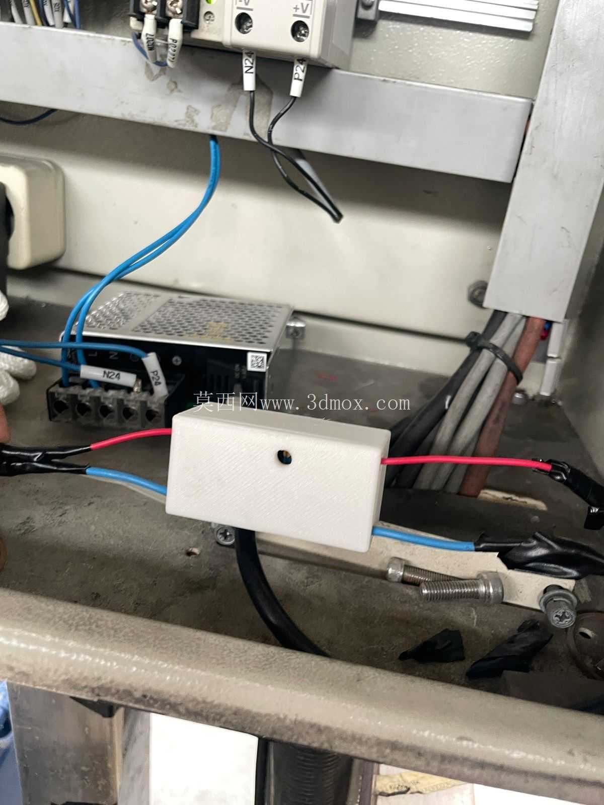 DIY LM2596 容器盖 3D 打印 Arduino