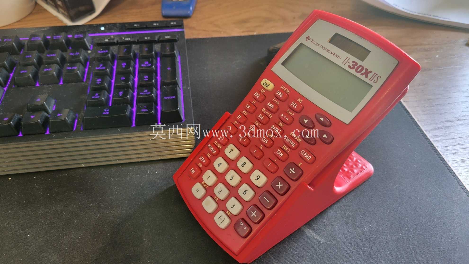 TI-30xIIs 计算器底座