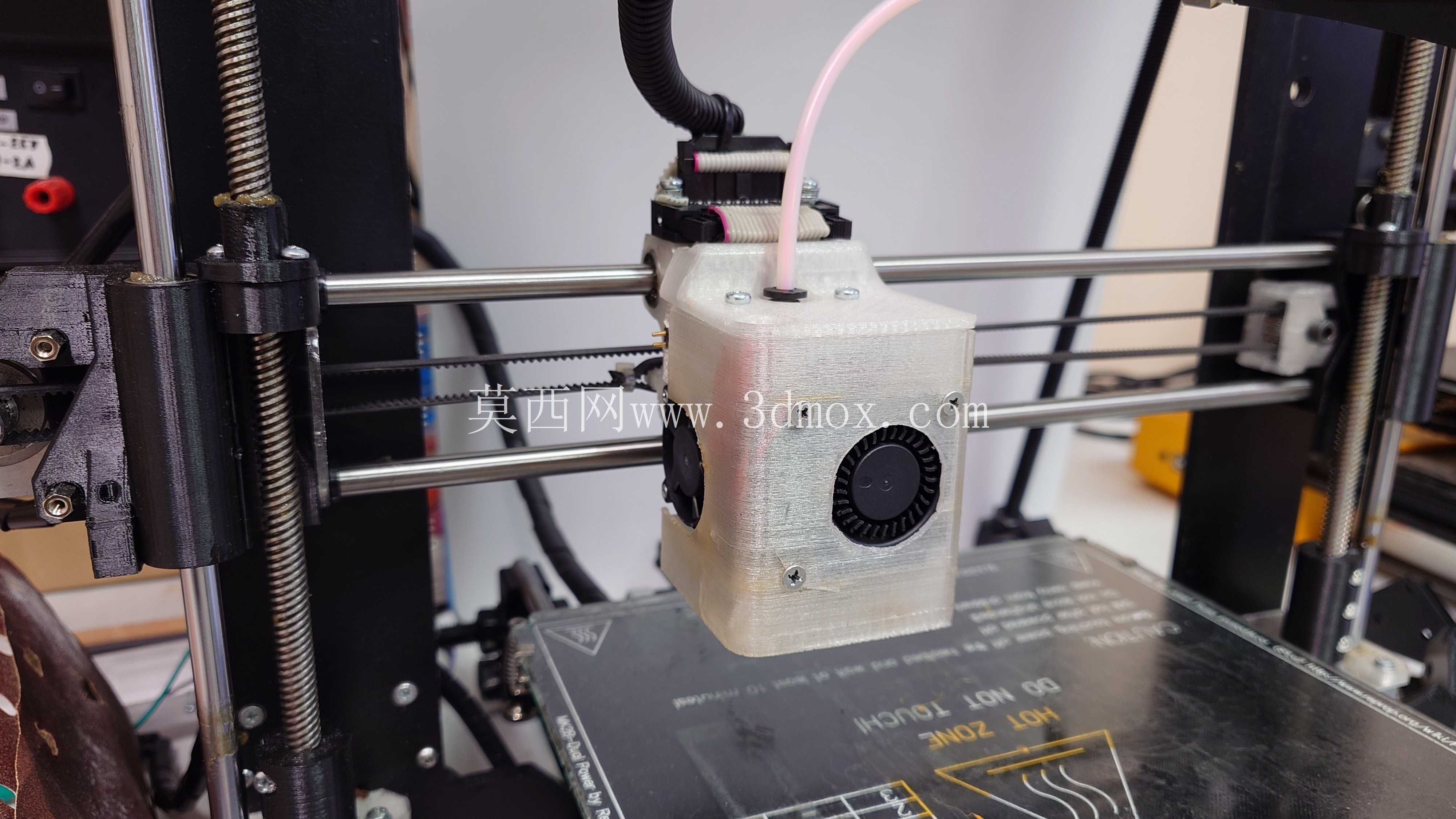 ���� - CICHR ����ͷ�� X �мܣ�Prusa i3 Hephestos��