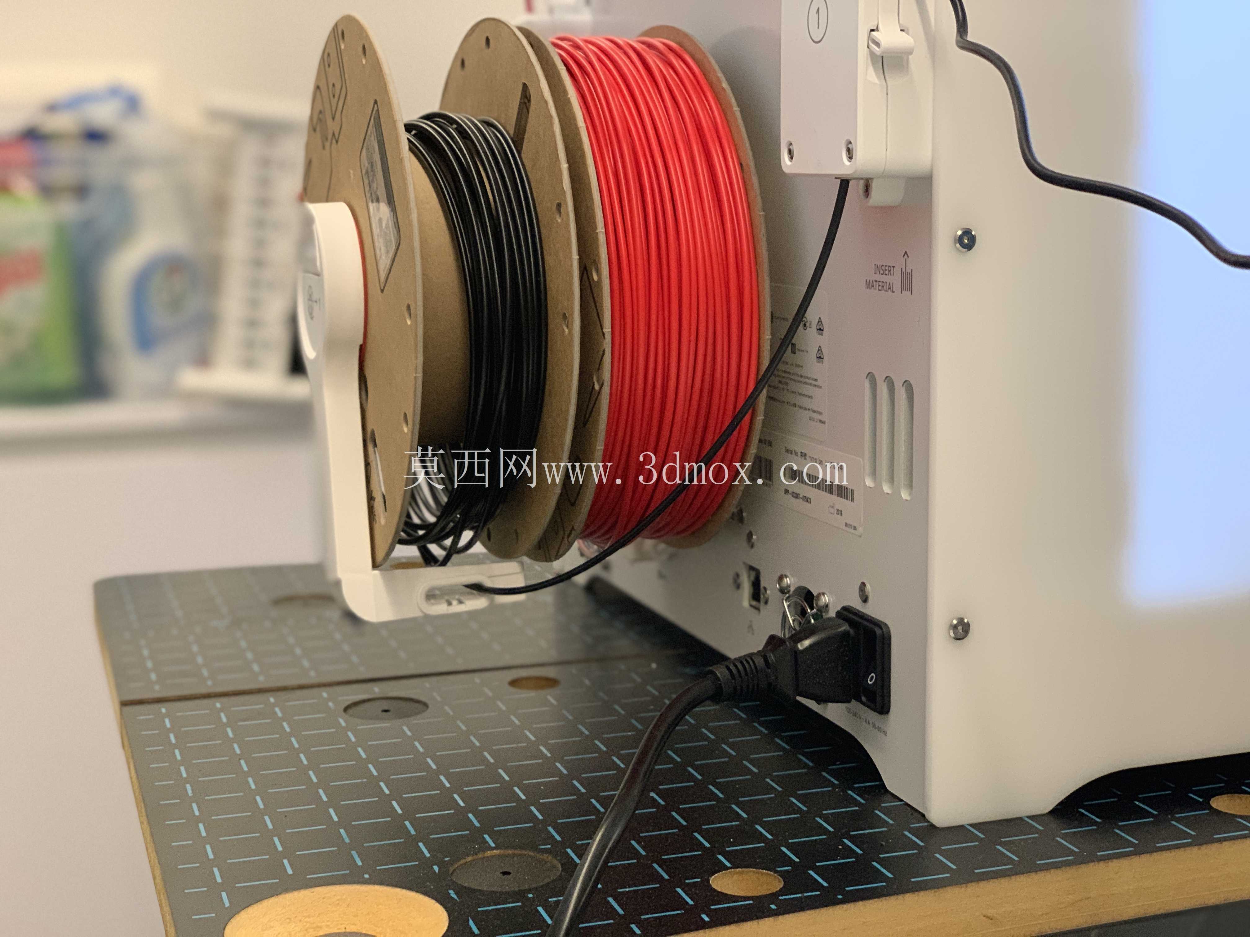 ������ Ultimaker S3 �� S5 �� FormFutura ֽ������������