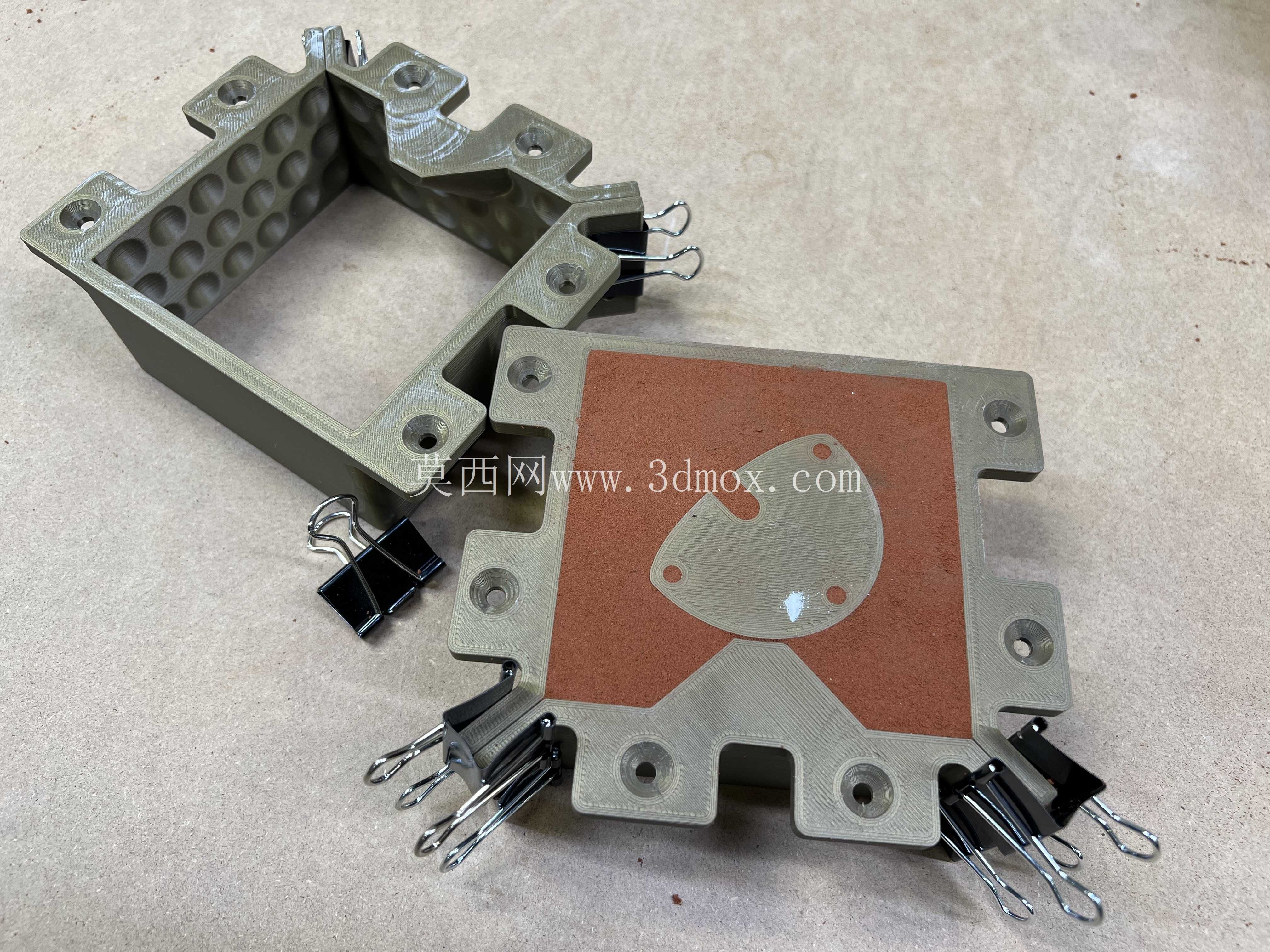 ģ�黯ɰ������ƿ - 4in x 4in x 4in