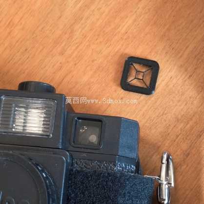 Holga 120 相机取景器十字线网格