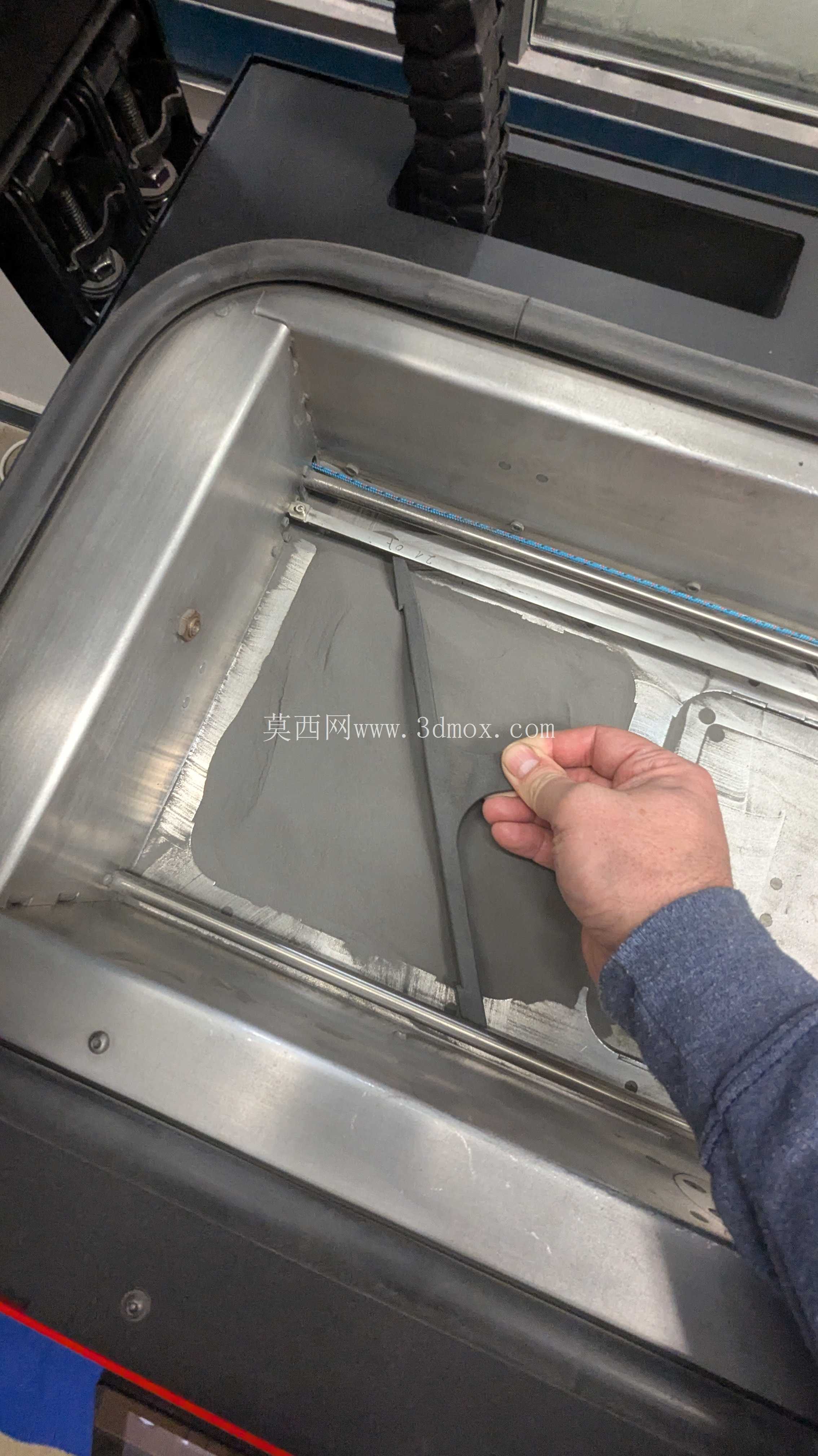 Sinterit LisaX 粉末预流平工具