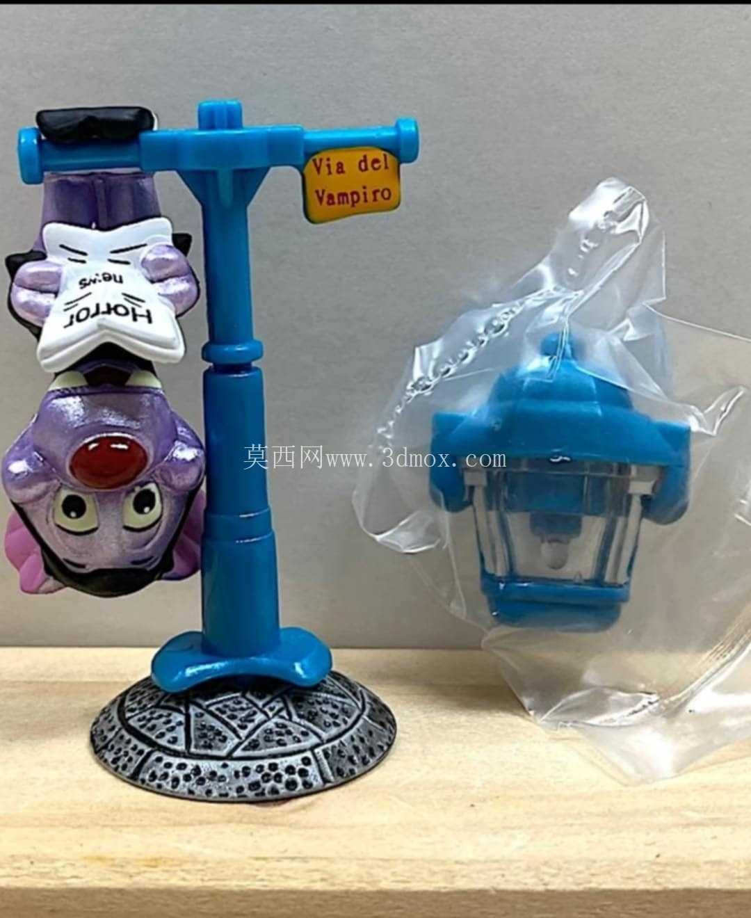 Kinder Sorpresa Lampione 2000